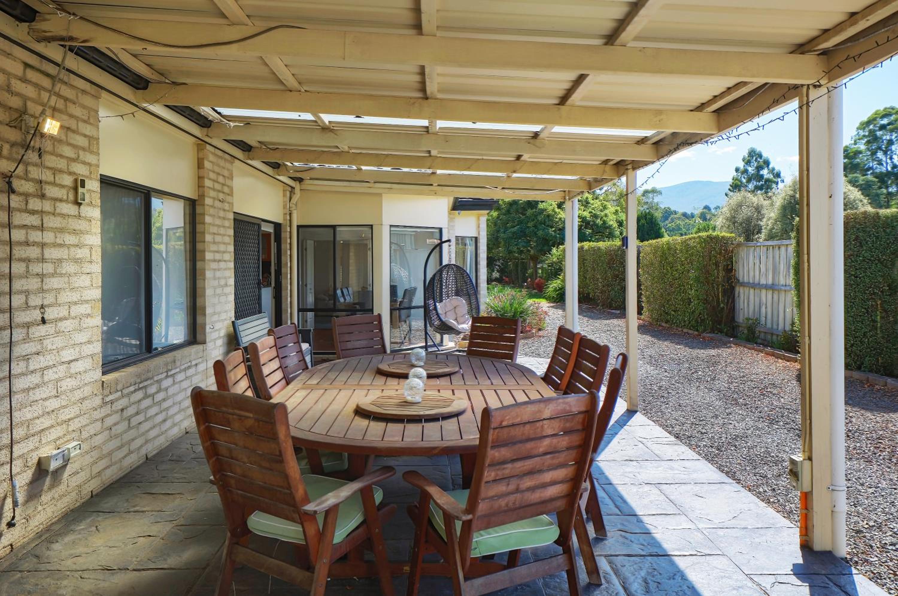A Holiday Home for All Seasons - Modern, Peaceful, Family Friendly