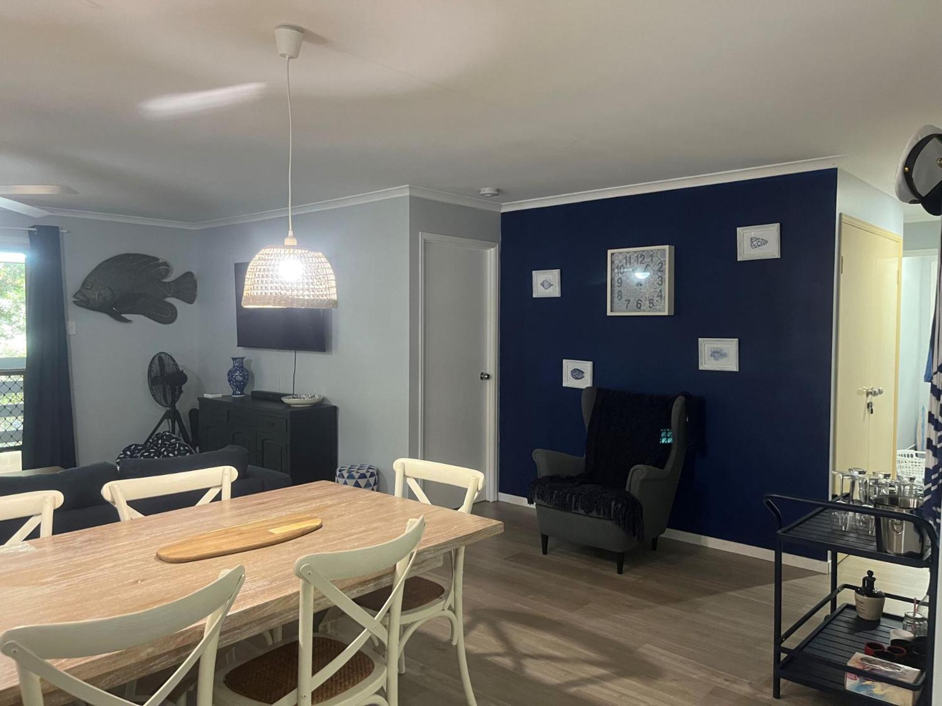 6 Redwood Court Rainbow Shores - Pets Welcome Fenced yard