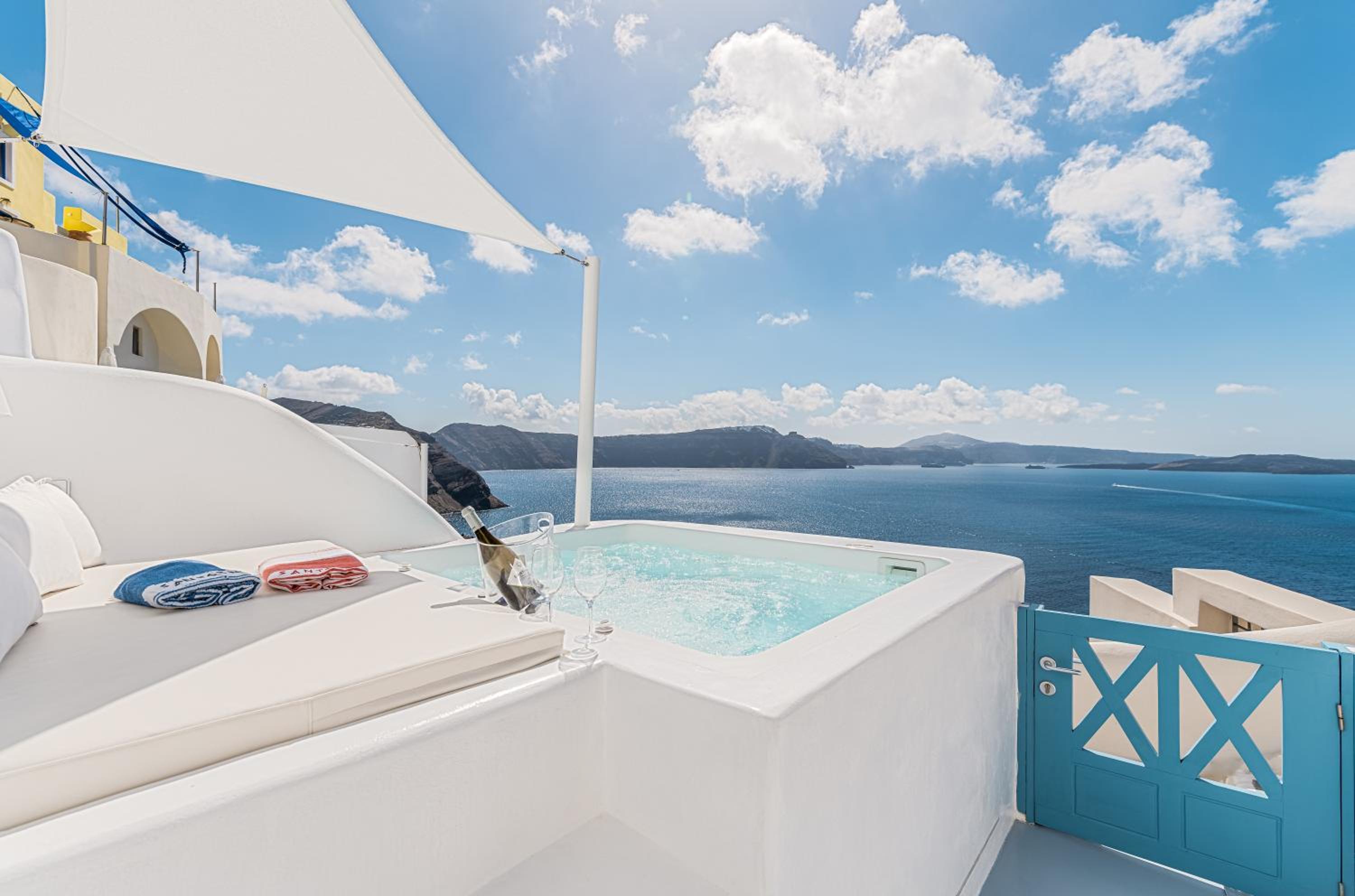 Aristos Life Luxury Cave Villas