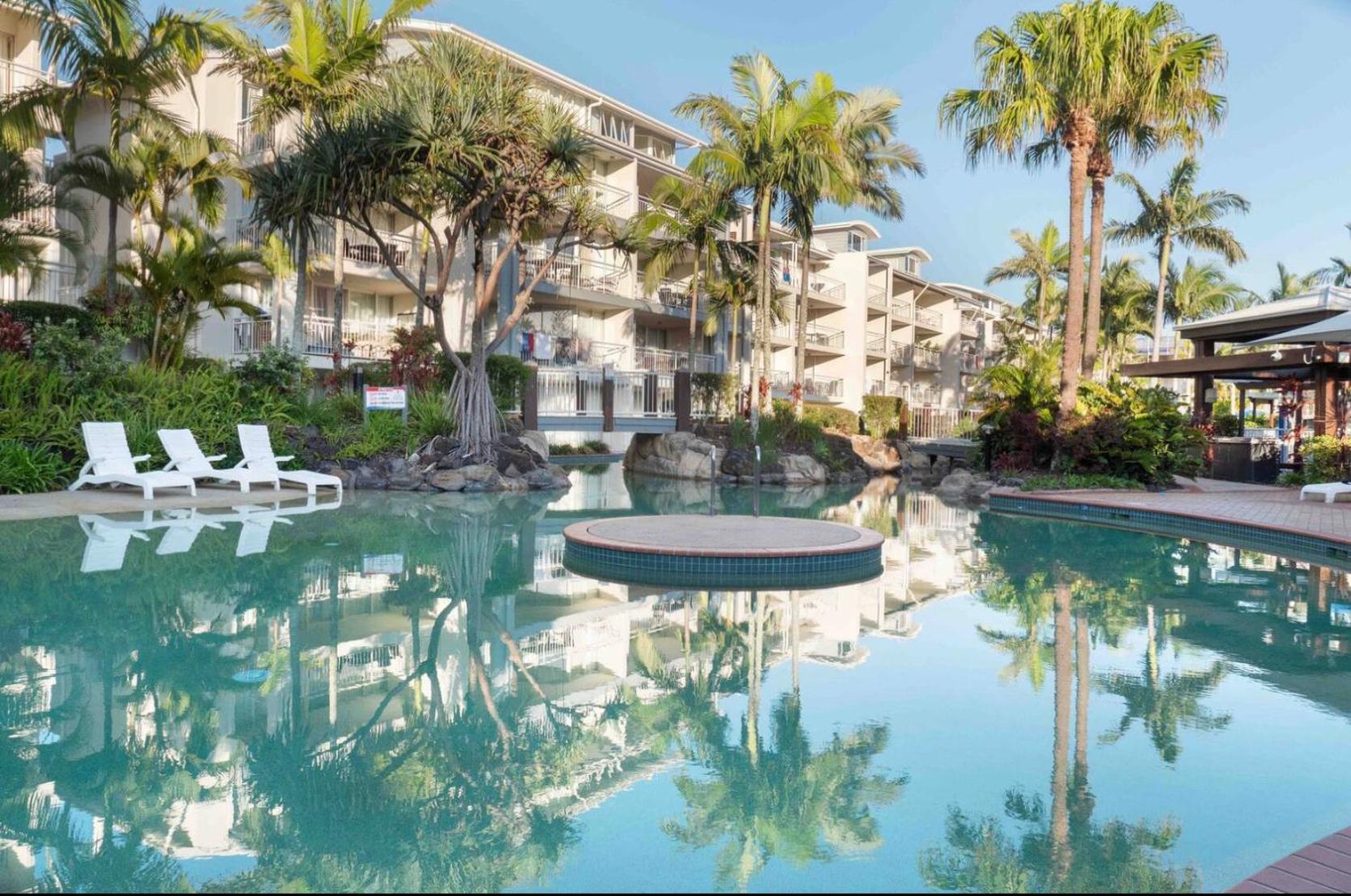 Ocean View - Alexandra Headlands Beachfront Unit