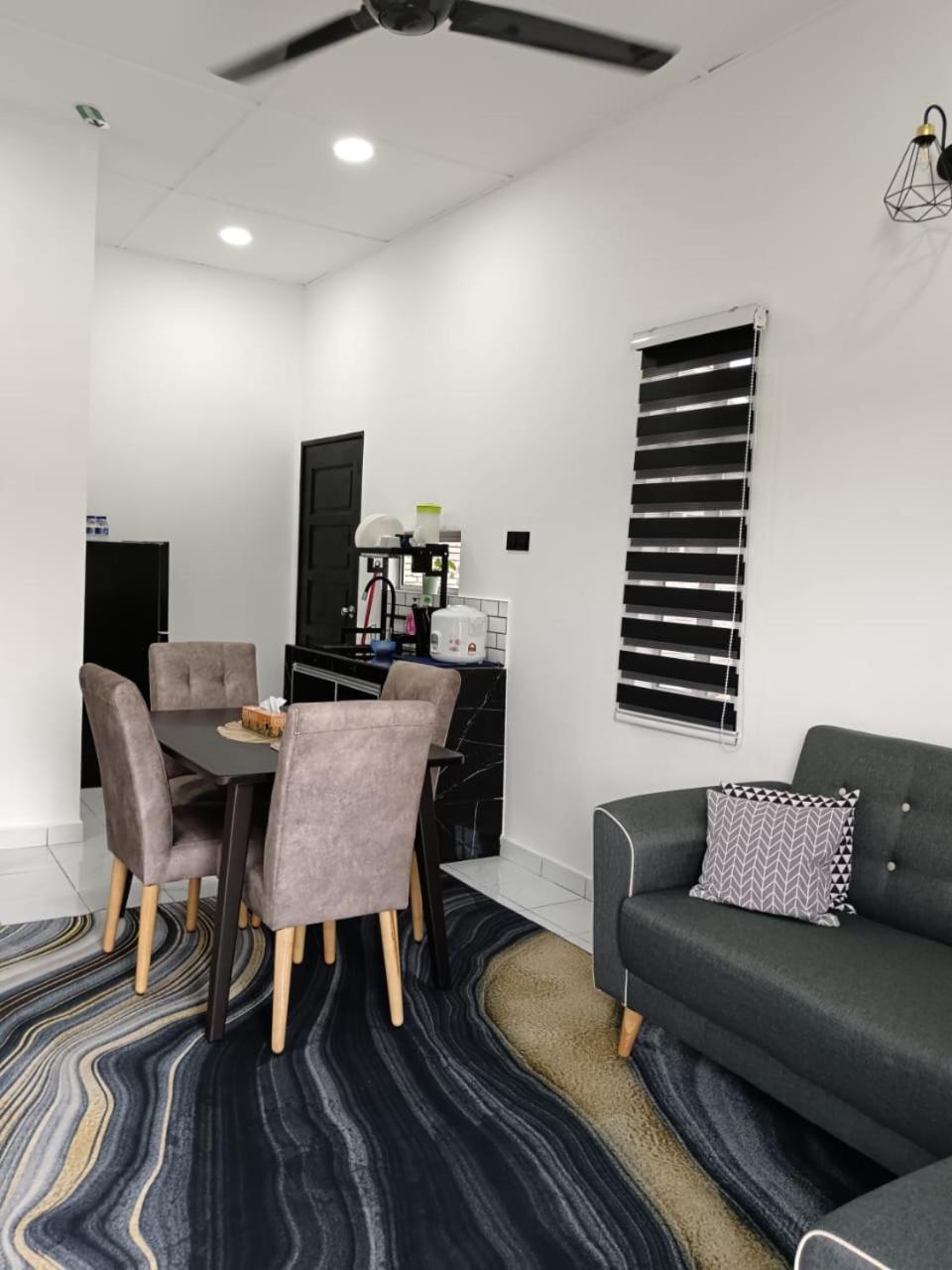 Hotel IRDINA GUESTHOUSE - Image 1