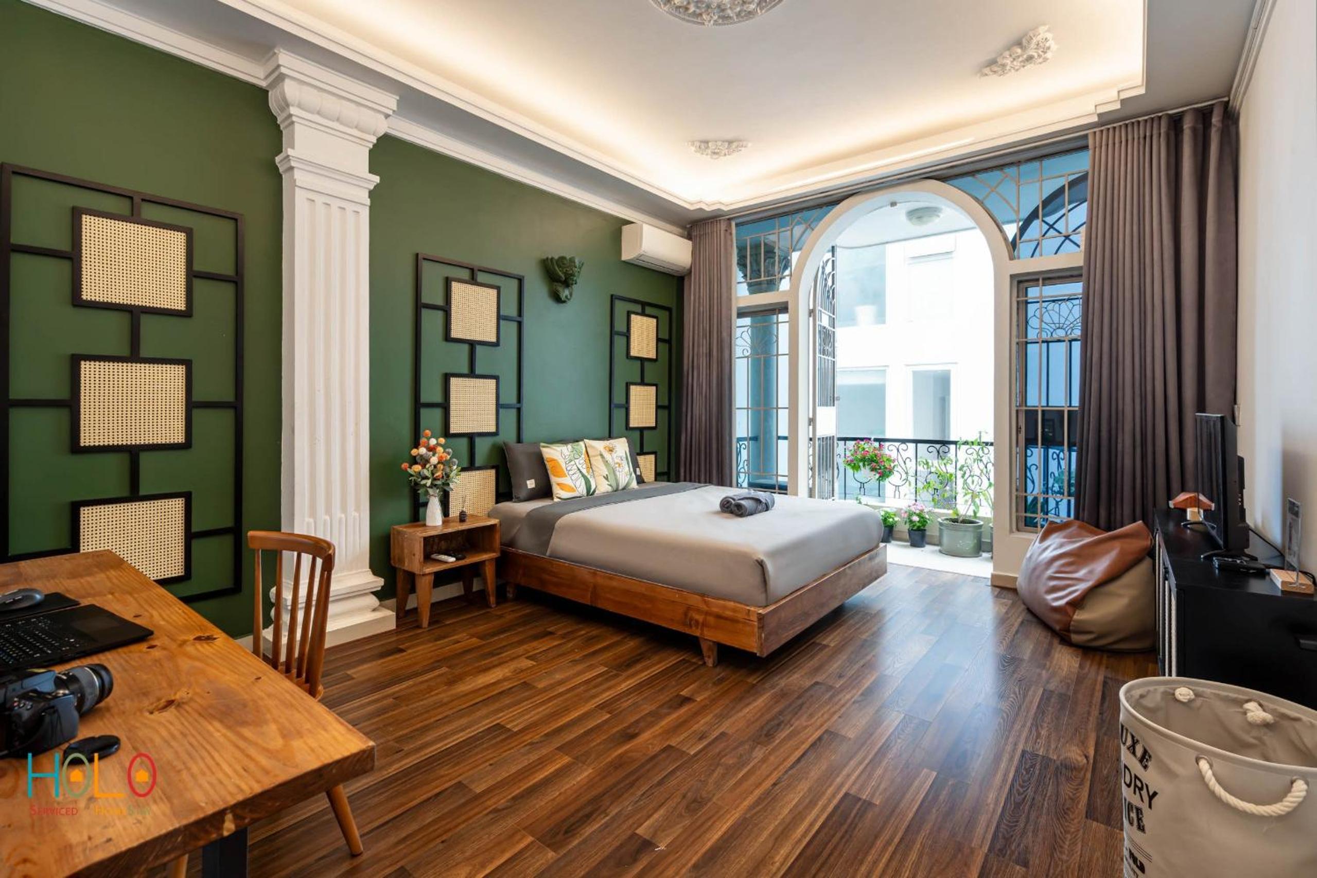 HOLO LE THANH TON SAIGON Serviced HomeStay