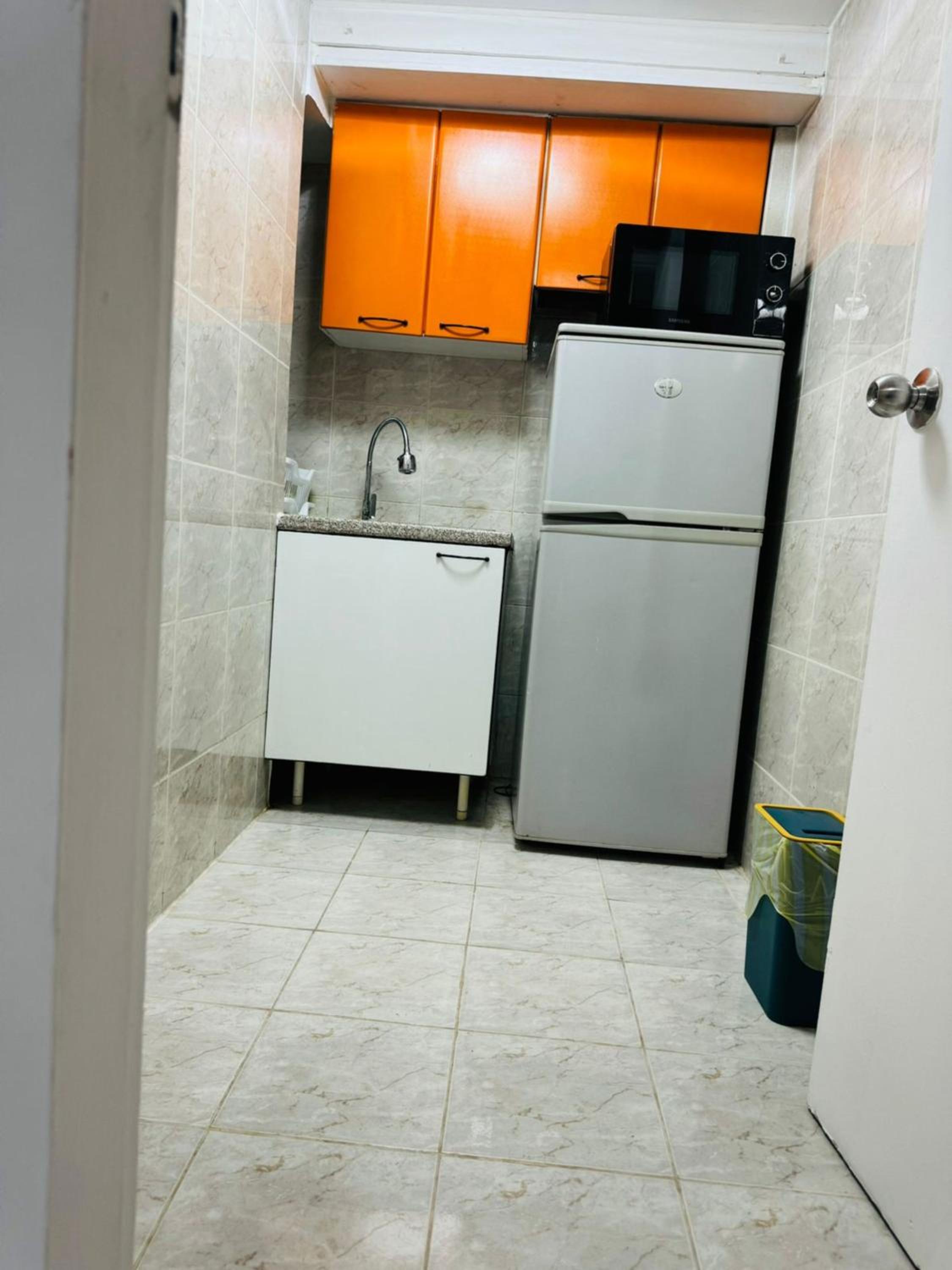 Fully Furnished Omni Tower Apartments Nana - Sukhumvit soi 4