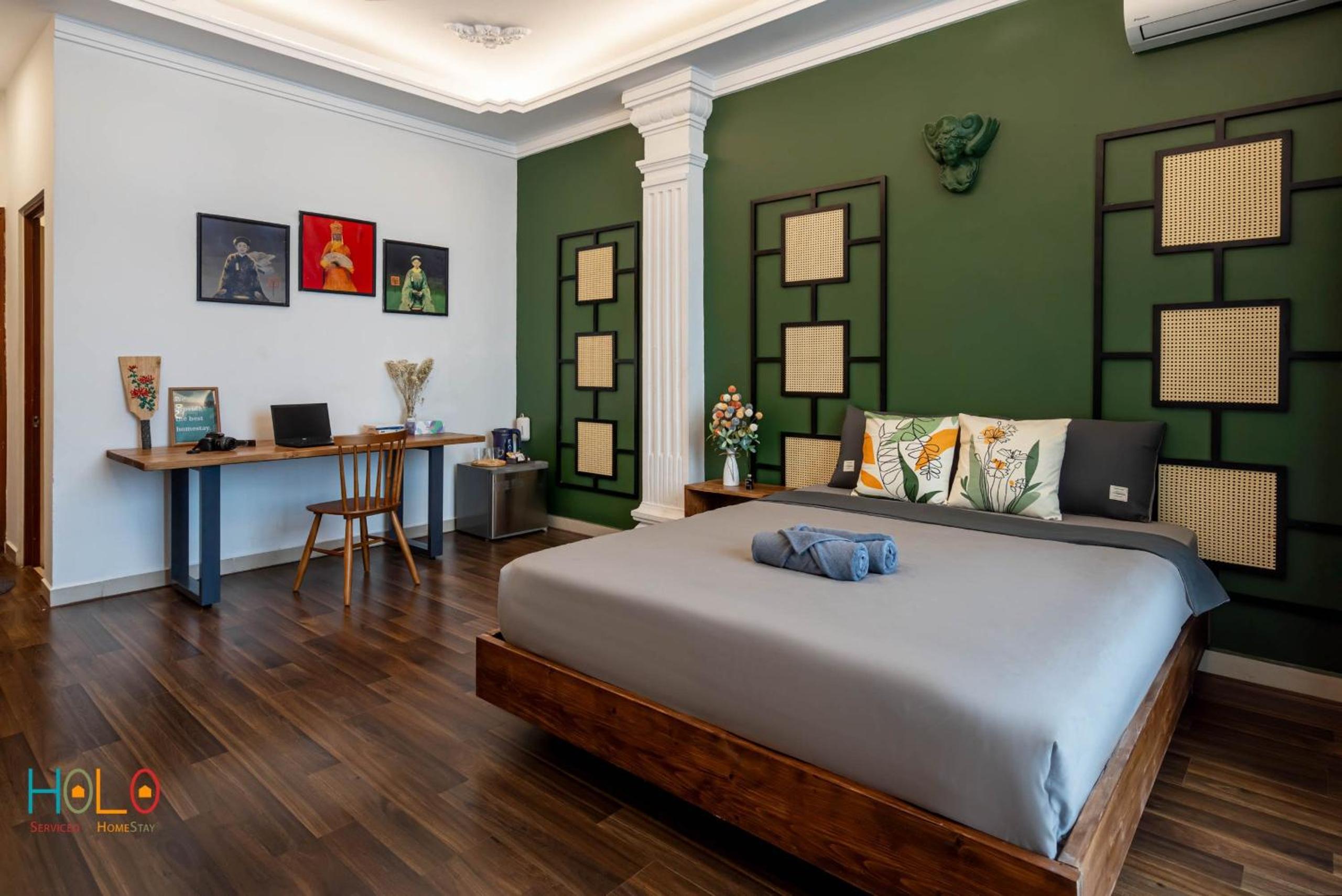 HOLO LE THANH TON SAIGON Serviced HomeStay