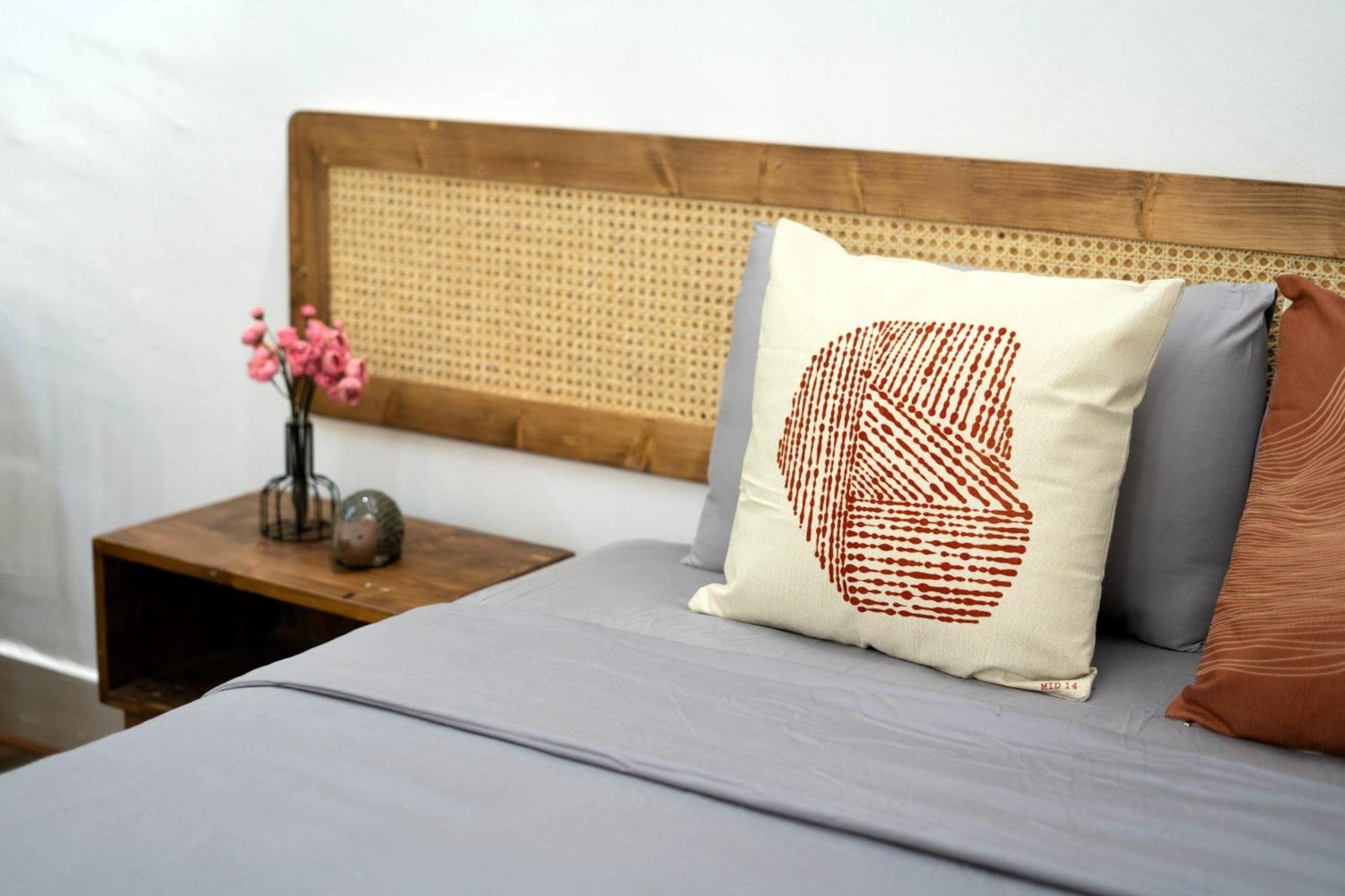 HOLO LE THANH TON SAIGON Serviced HomeStay