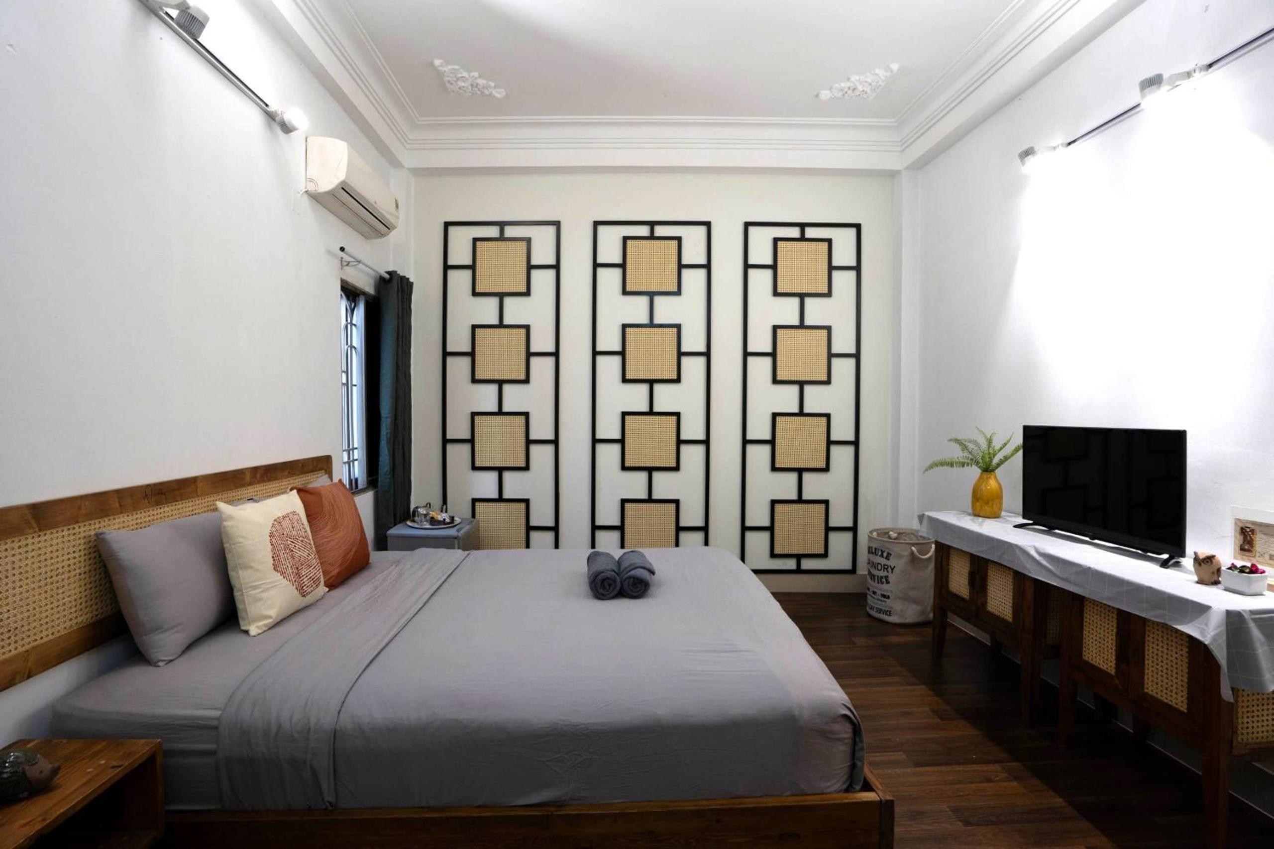 HOLO LE THANH TON SAIGON Serviced HomeStay