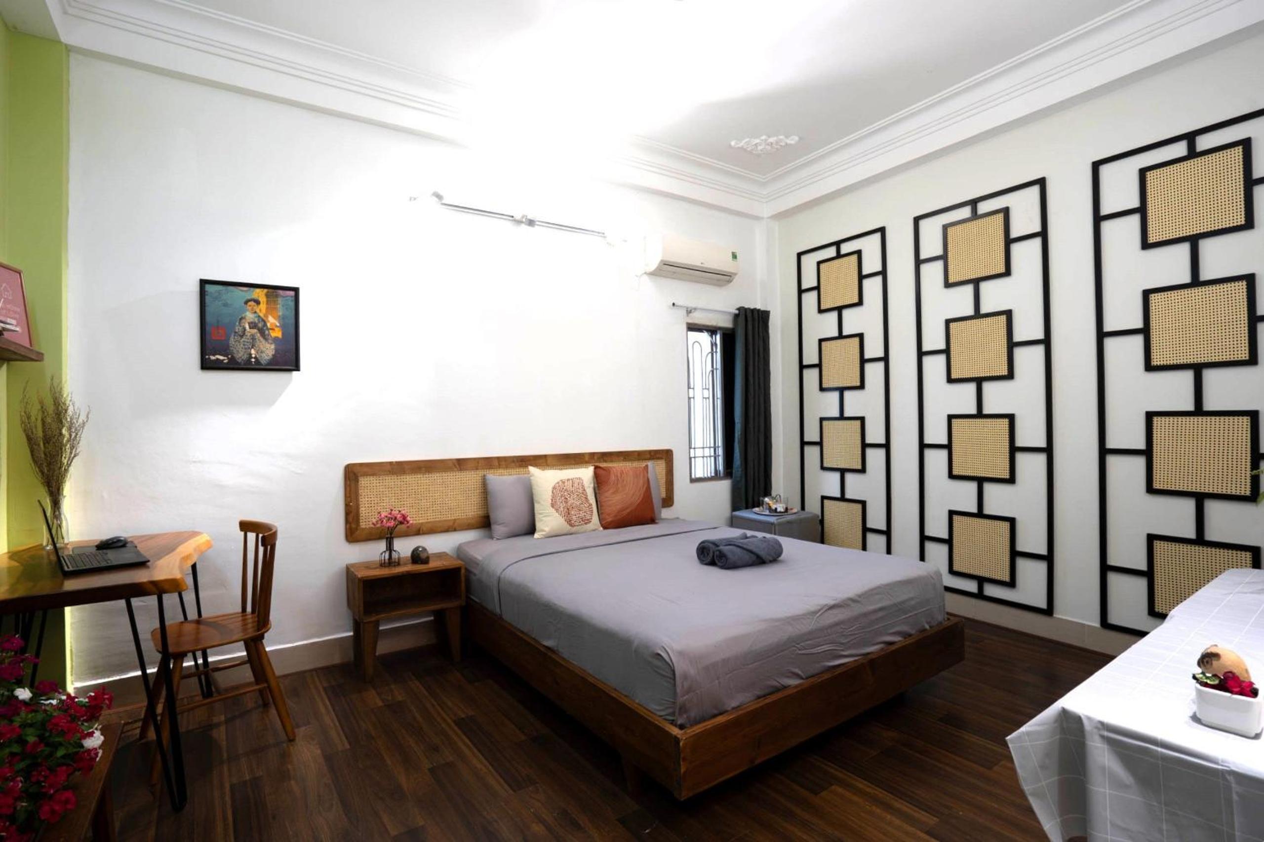 HOLO LE THANH TON SAIGON Serviced HomeStay