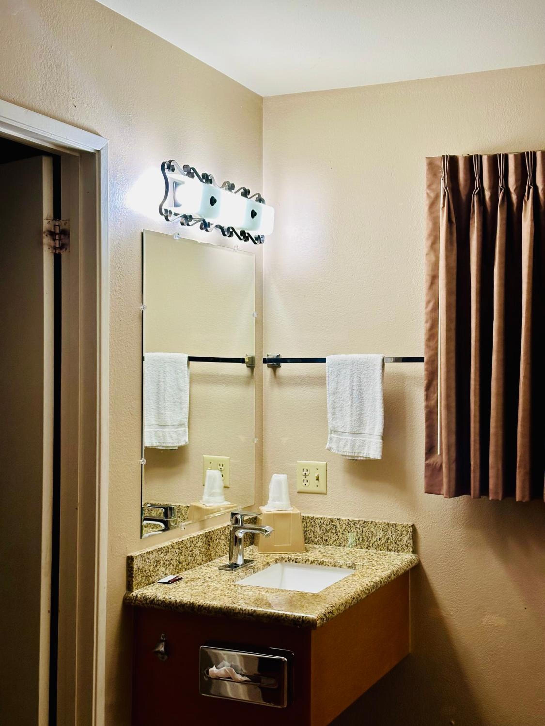 Franciscan Inn Motel