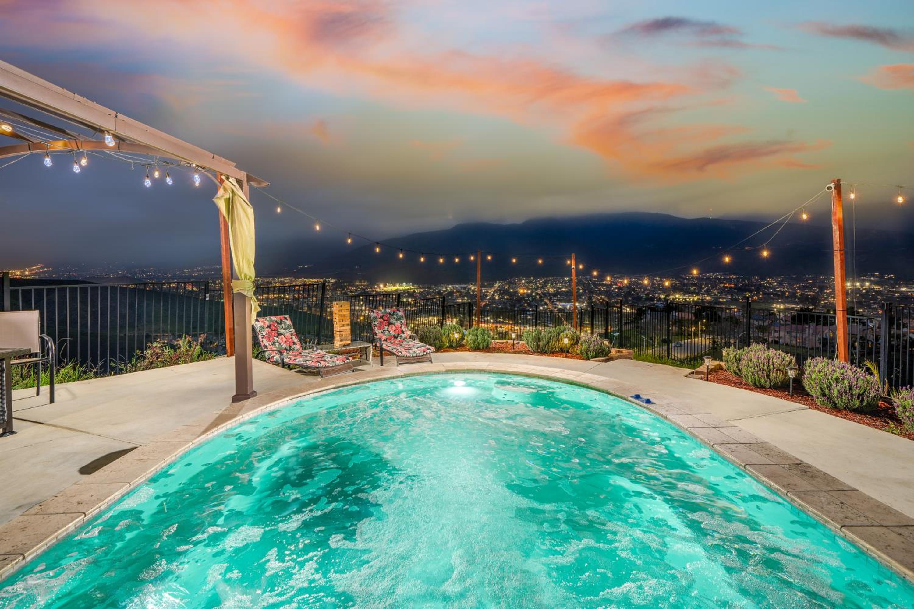 Luxurious Estate w/ Heated Pool and Amazing Views view 4
