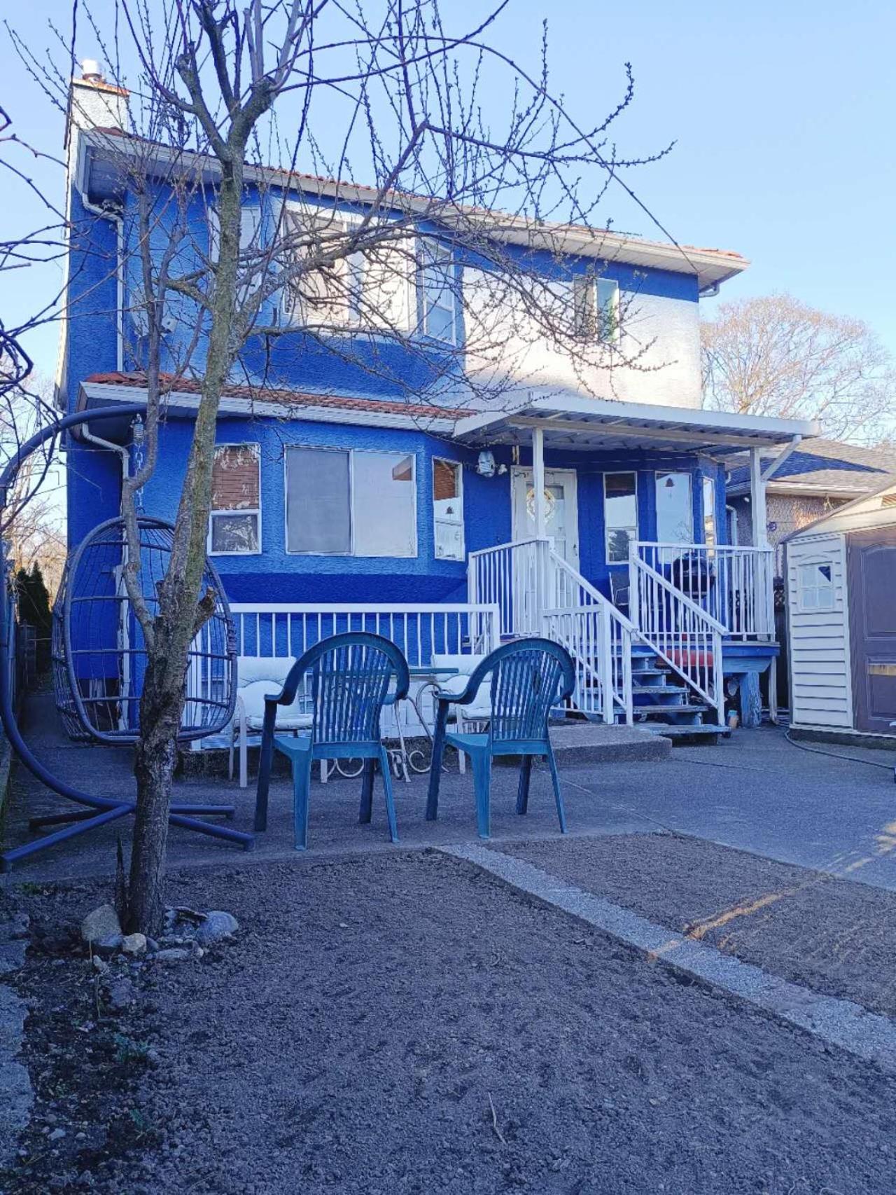 Pender Home
