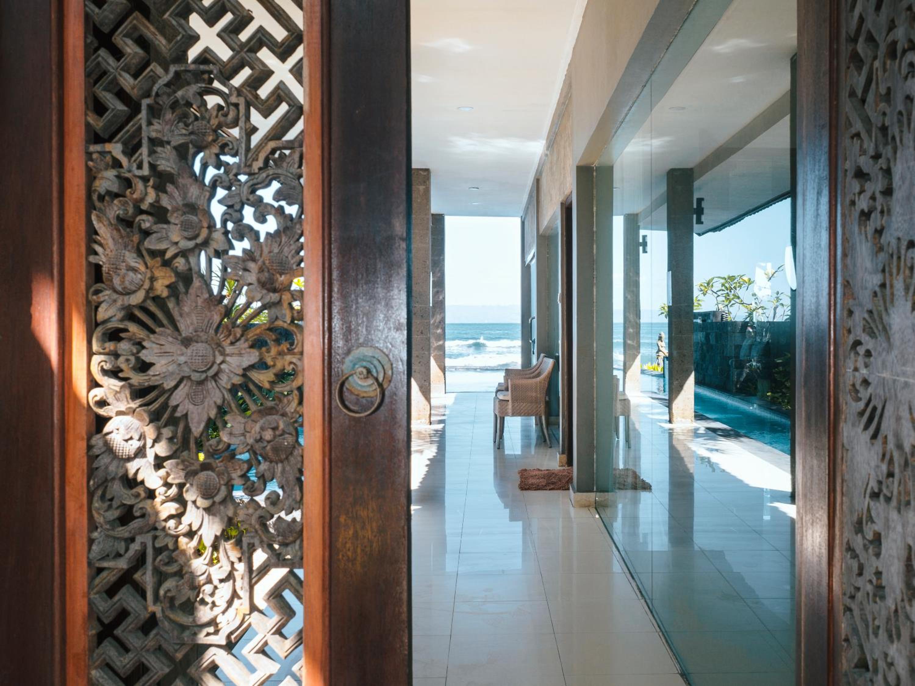 Bayshore Villa