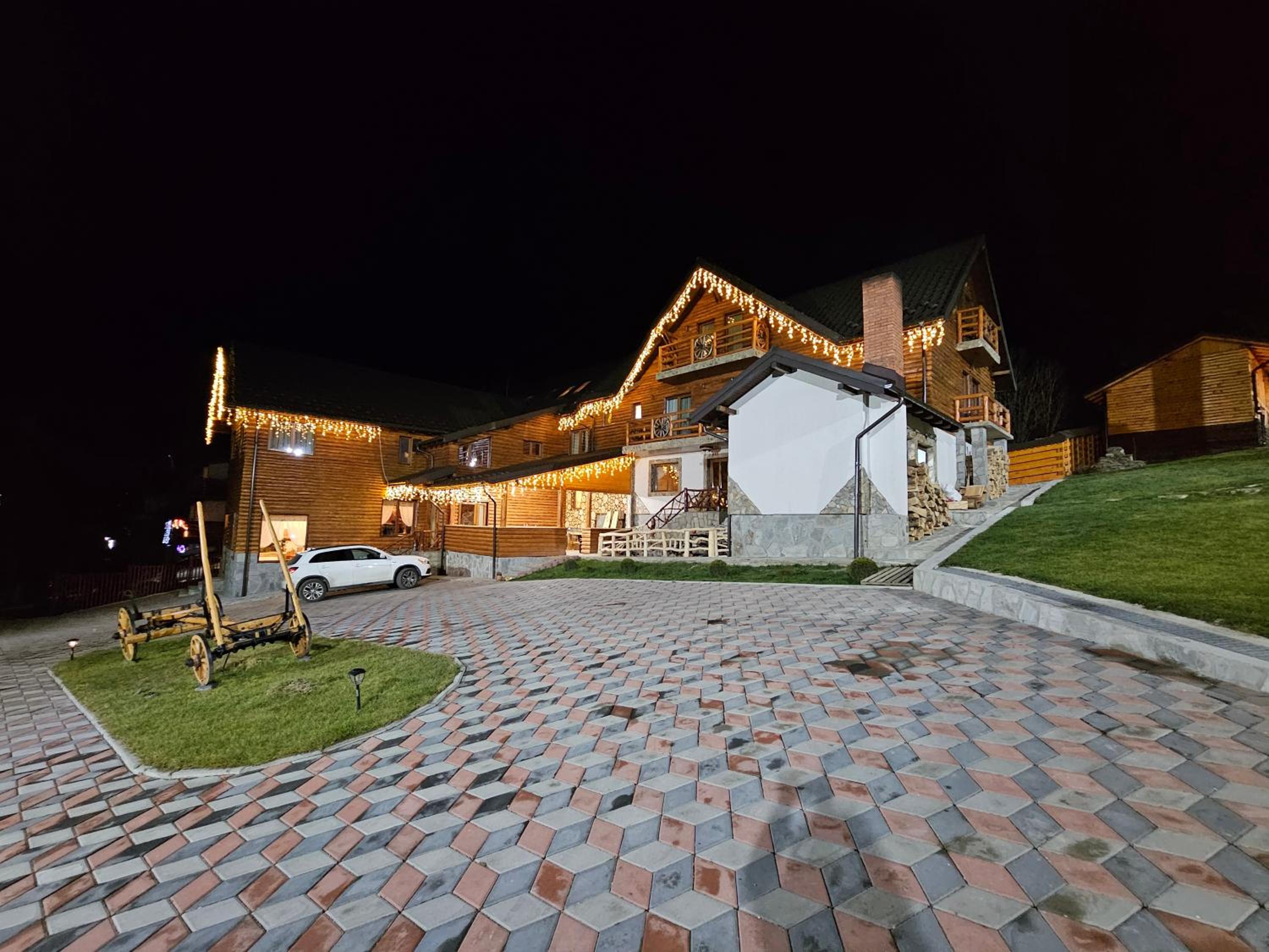Photo 20