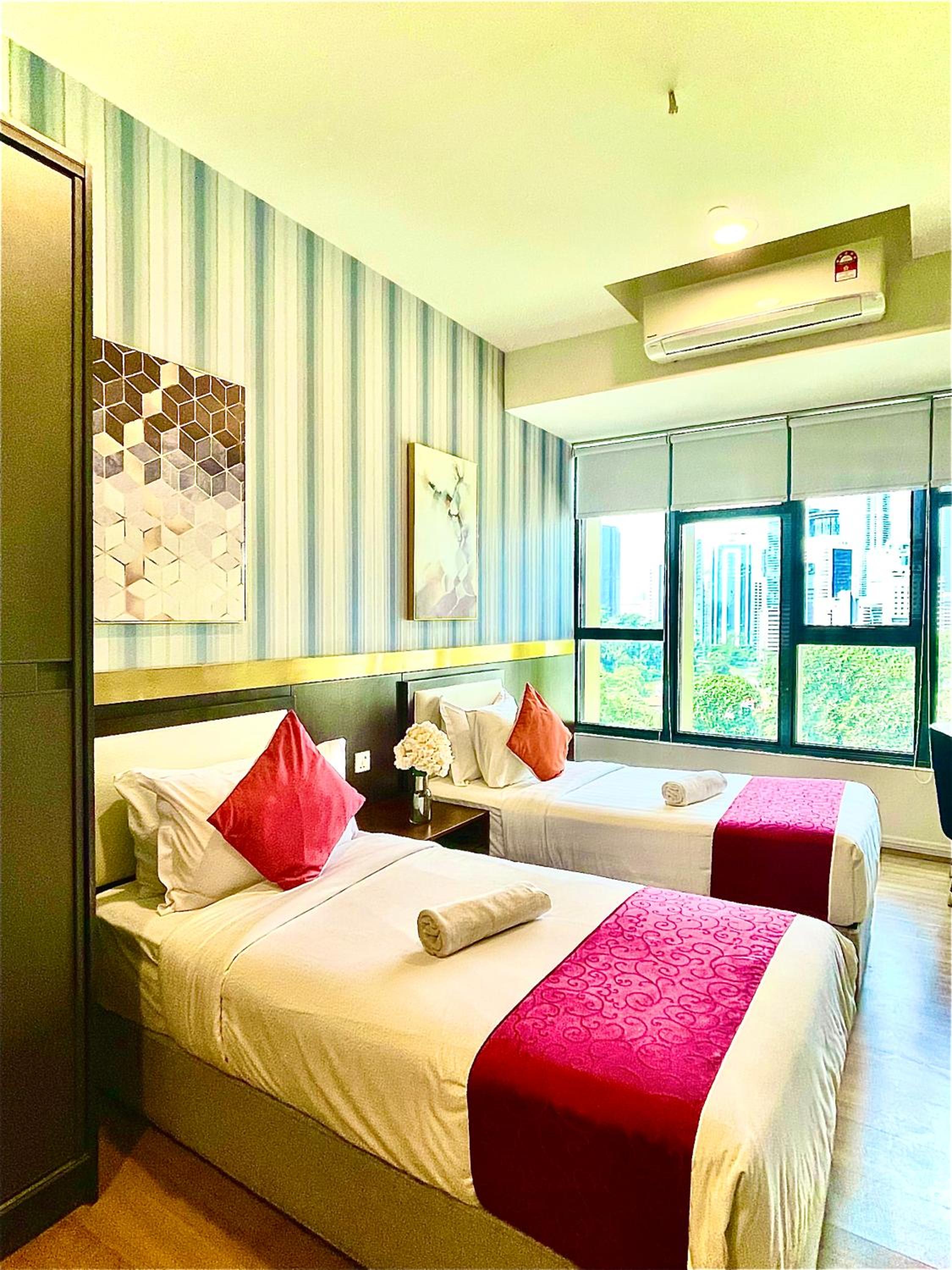 Ceylonz Suites Infinity Pool By Bukit Bintang