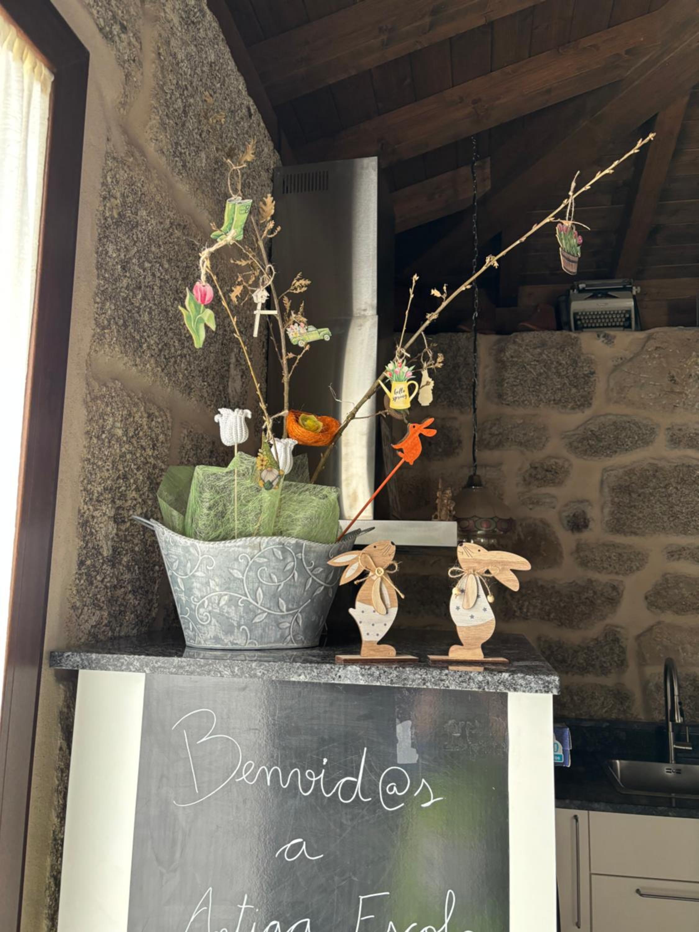Casa Escuela Trasmiras, Casa dos Mestres
