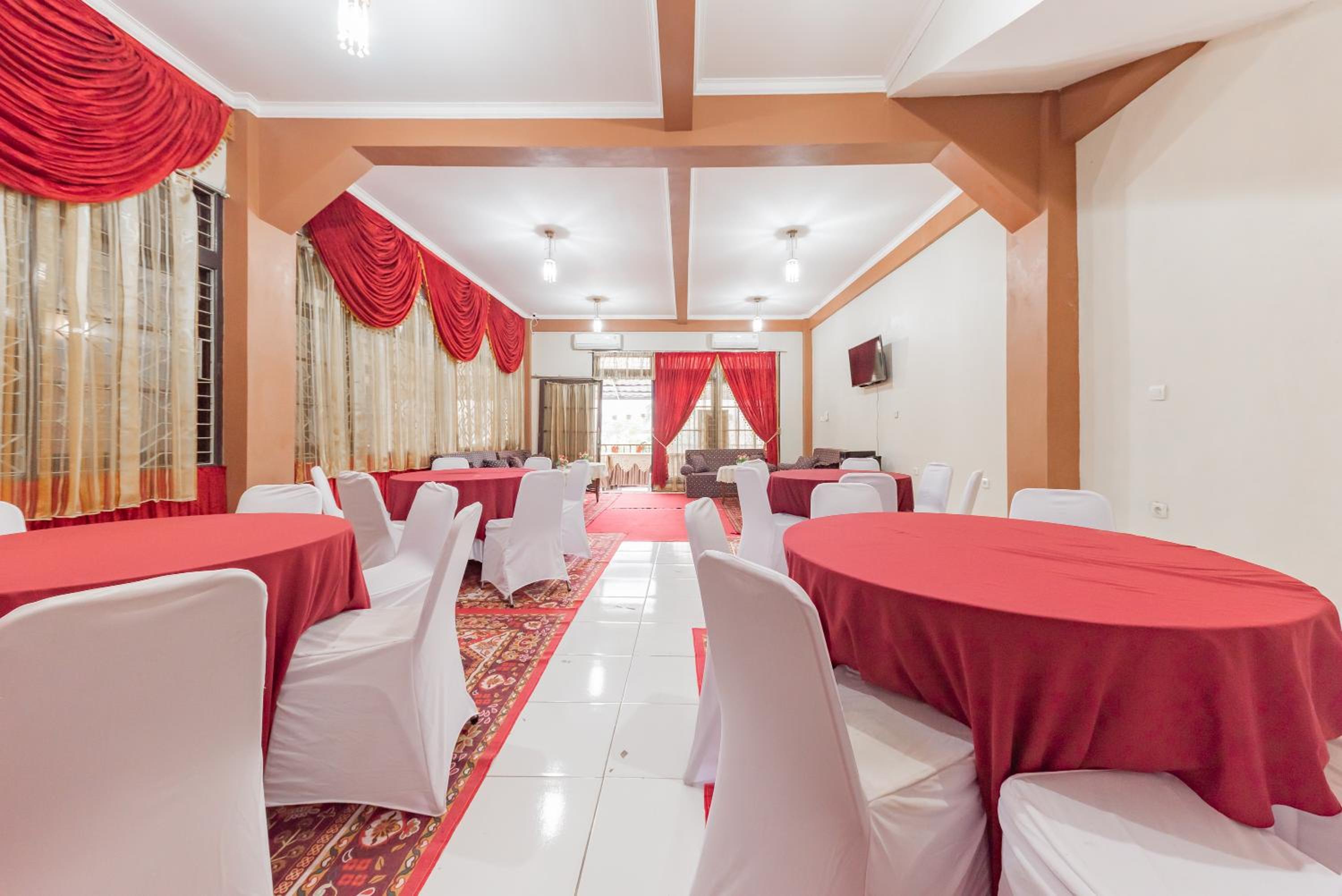 meeting & event spaces