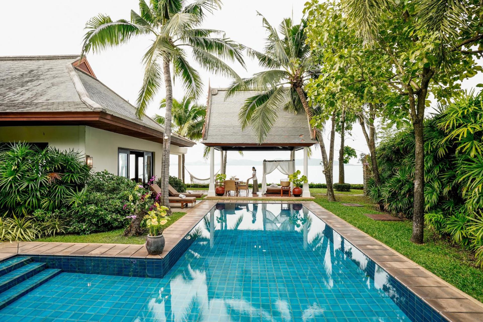 Miskawaan Beachfront Villas