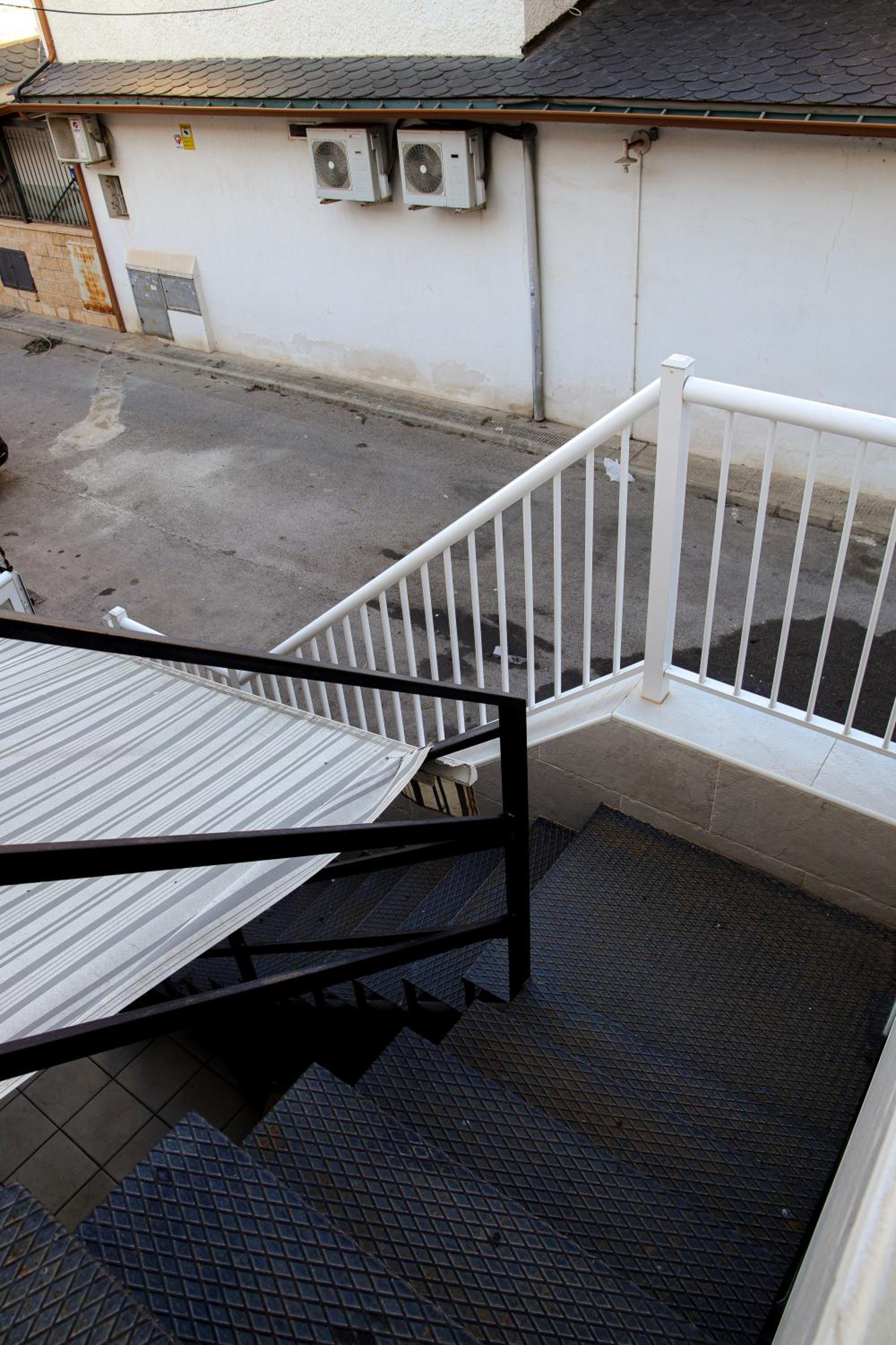 APARTAMENTO SANTA POLA ZONA CLUB NAUTICO PISCINA COMUNITARIa 1