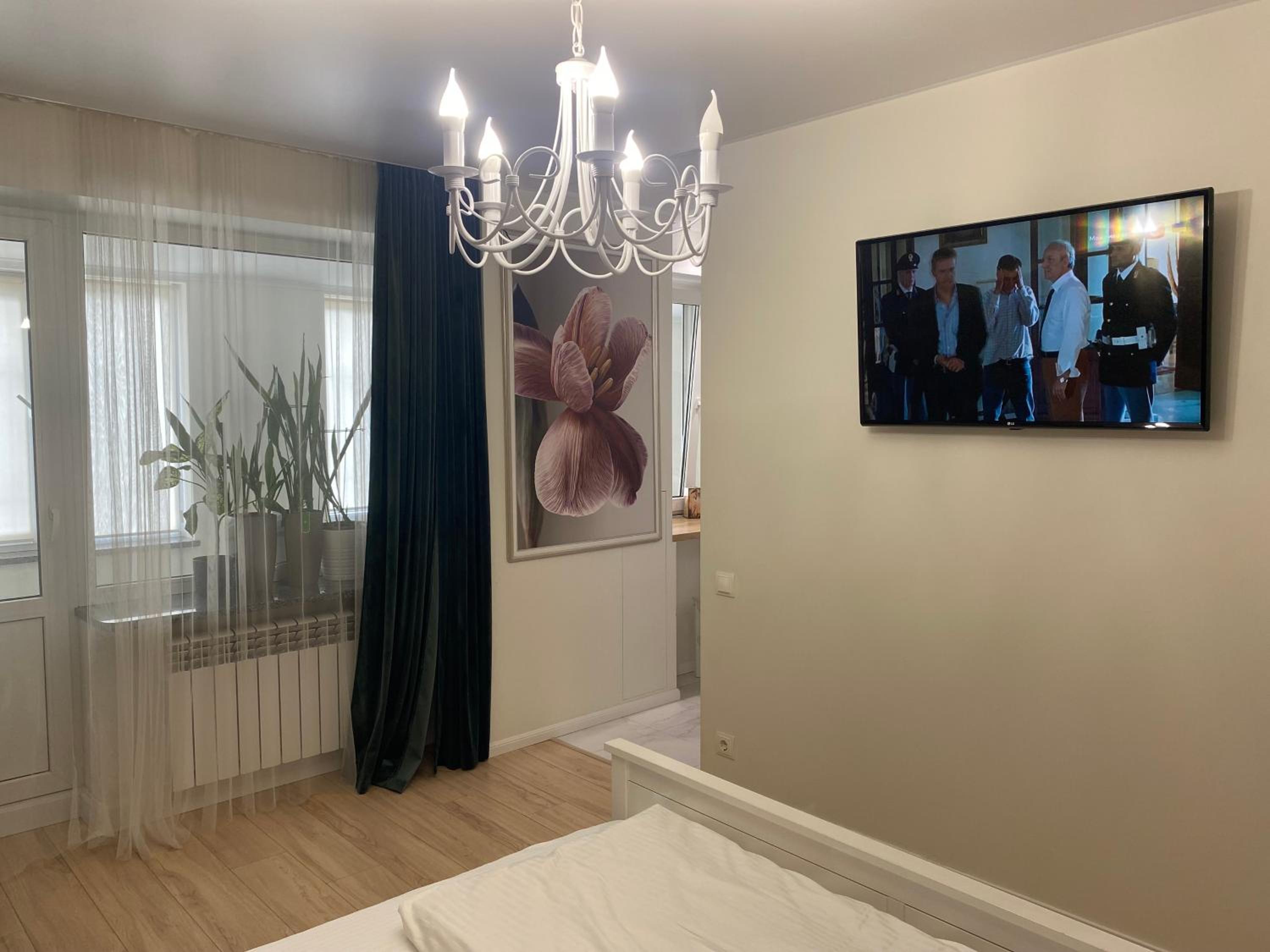 Best apartments on Lyatoshinsky street