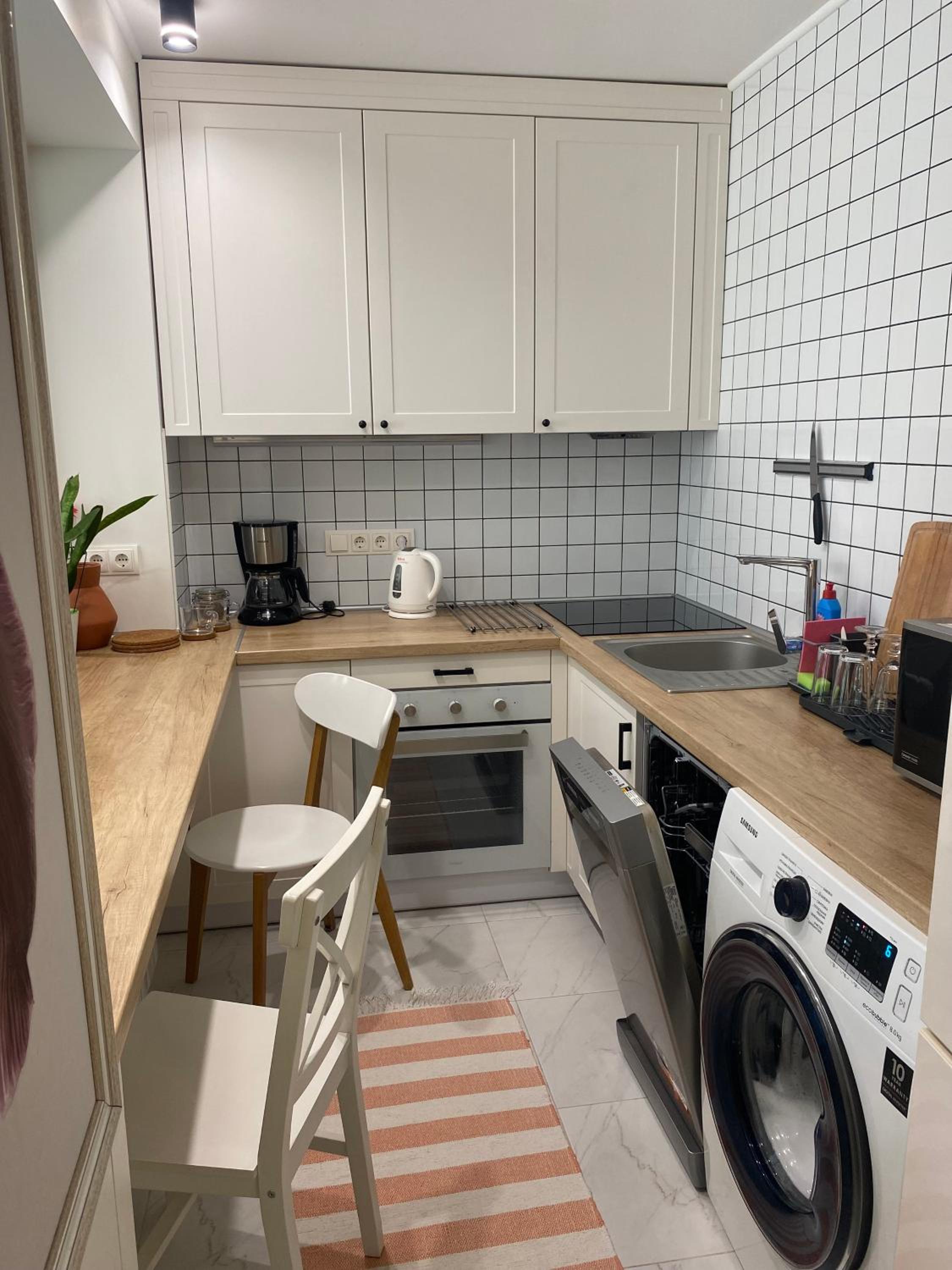 Best apartments on Lyatoshinsky street