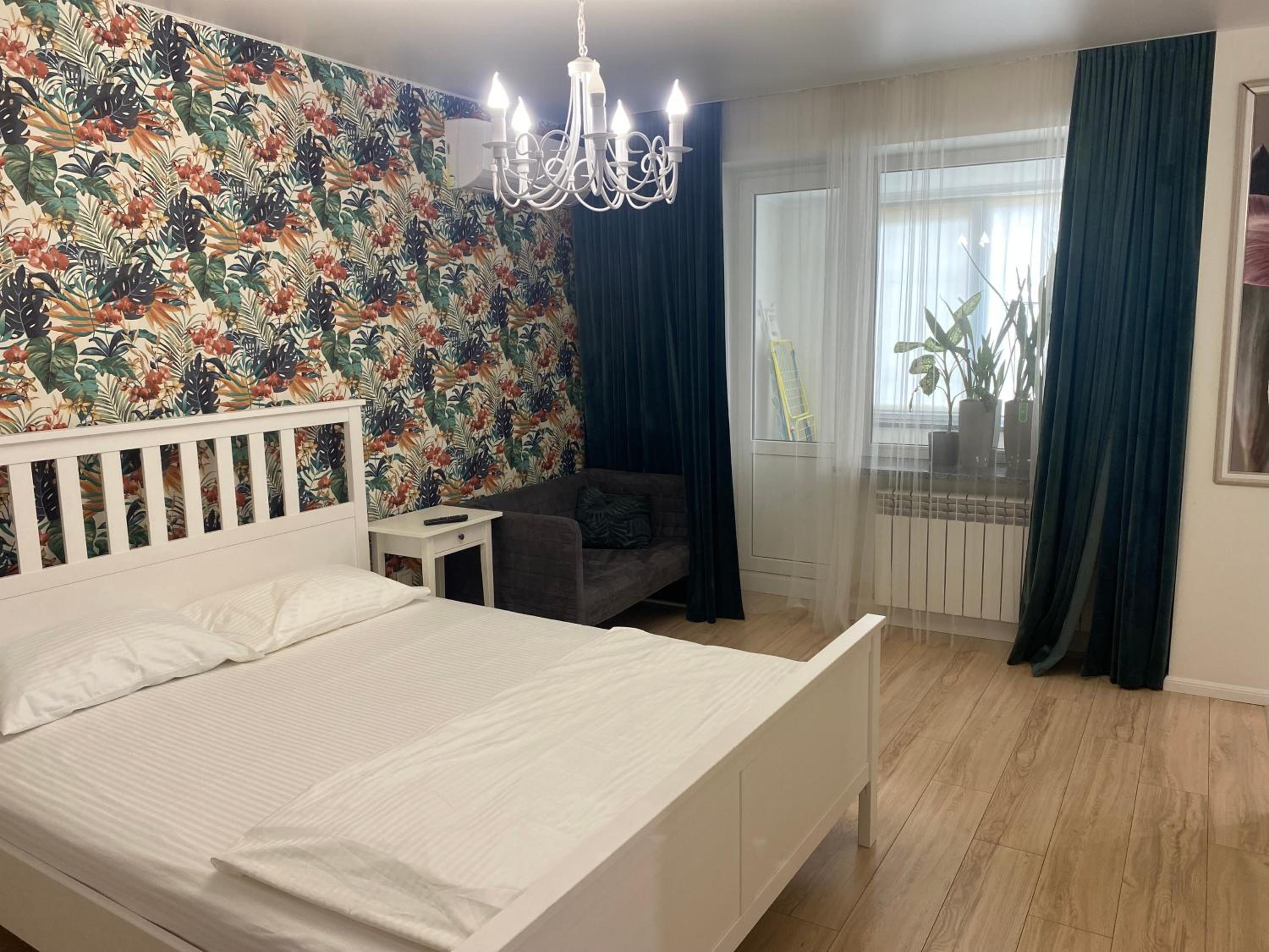 Best apartments on Lyatoshinsky street