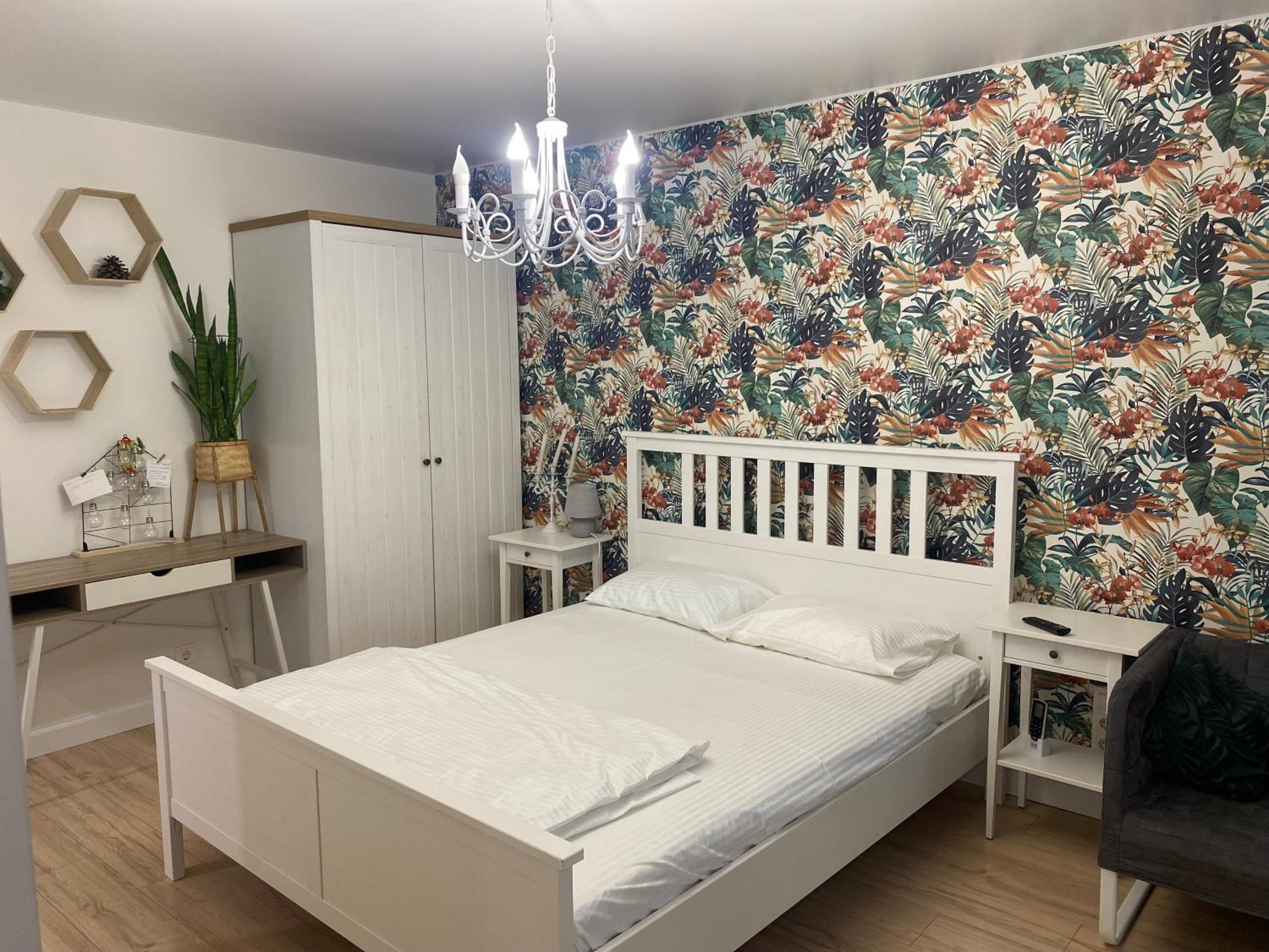 Best apartments on Lyatoshinsky street