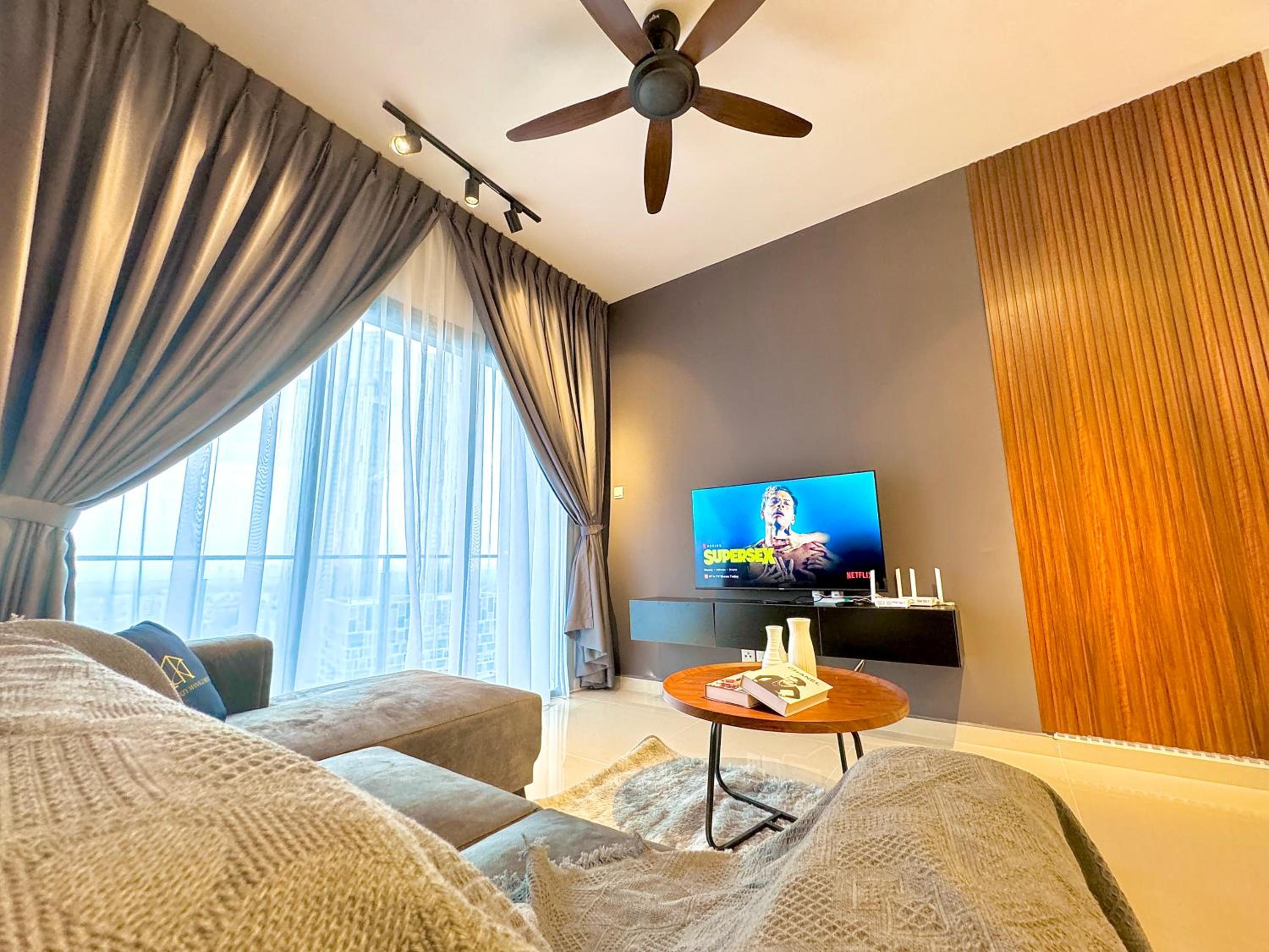 SKS Pavillion Residence Suites by Luxecocoo CK Johor Bahru