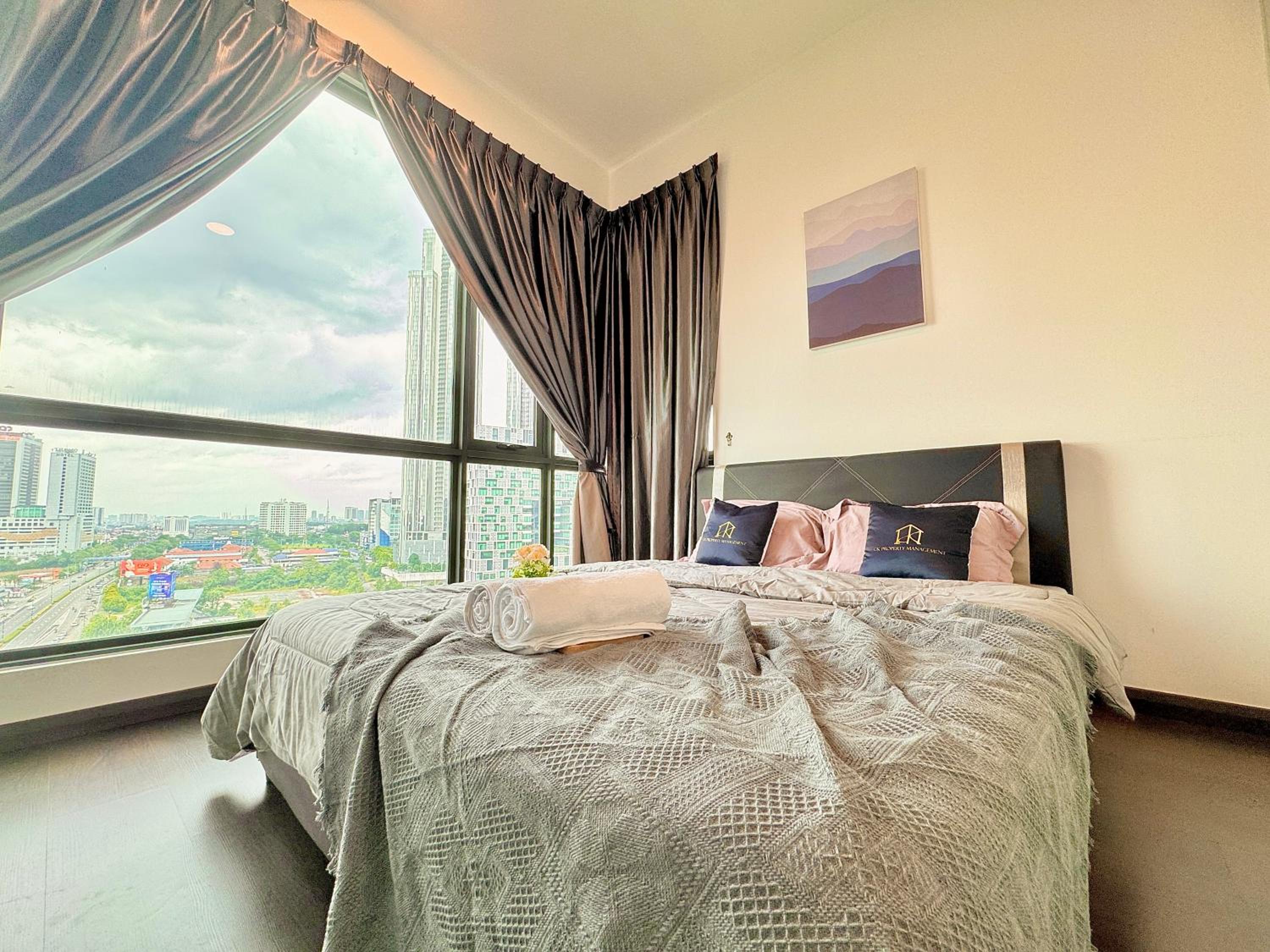 SKS Pavillion Residence Suites by Luxecocoo CK Johor Bahru