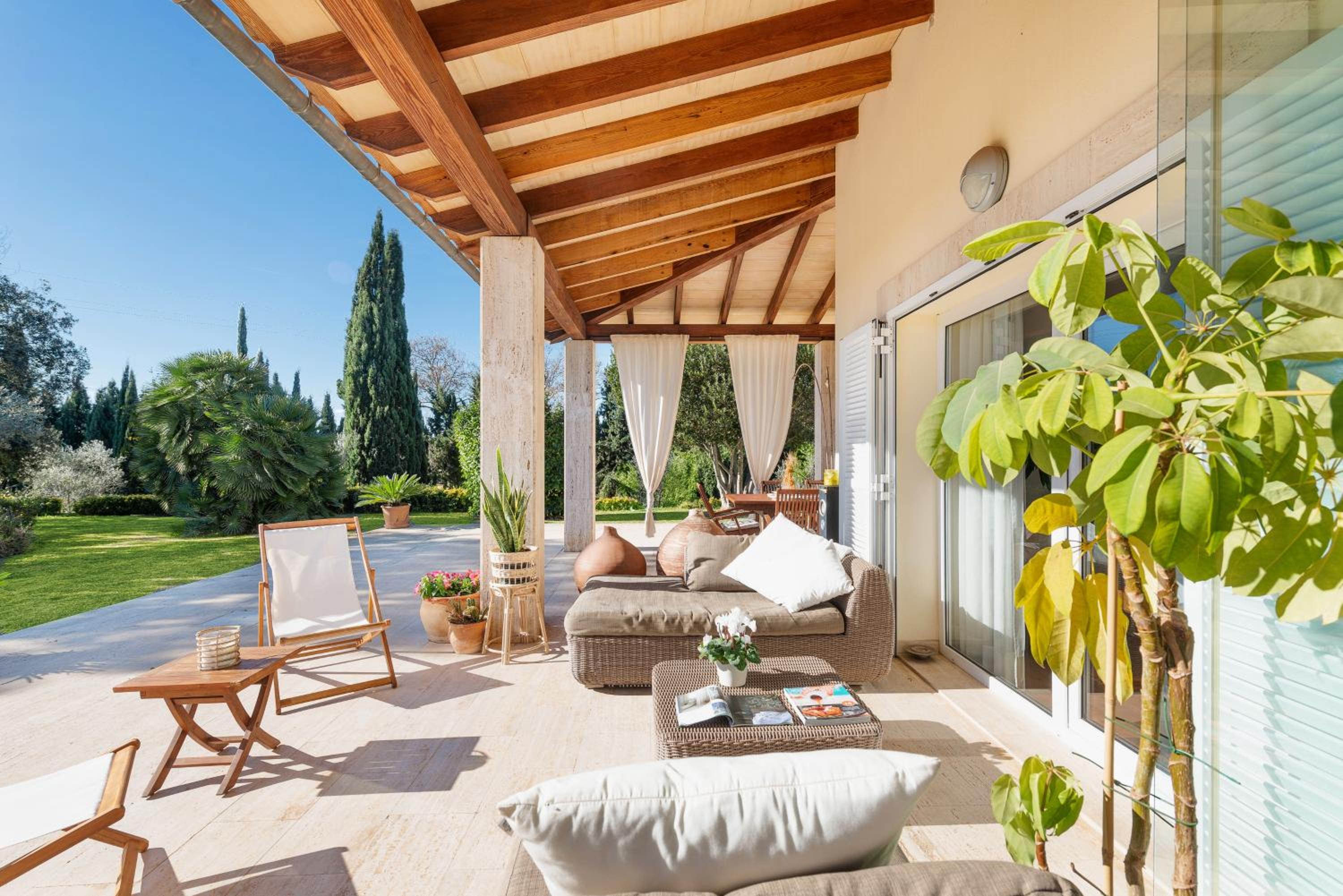 E421 Sa Roqueta by Mallorca Villa Selection