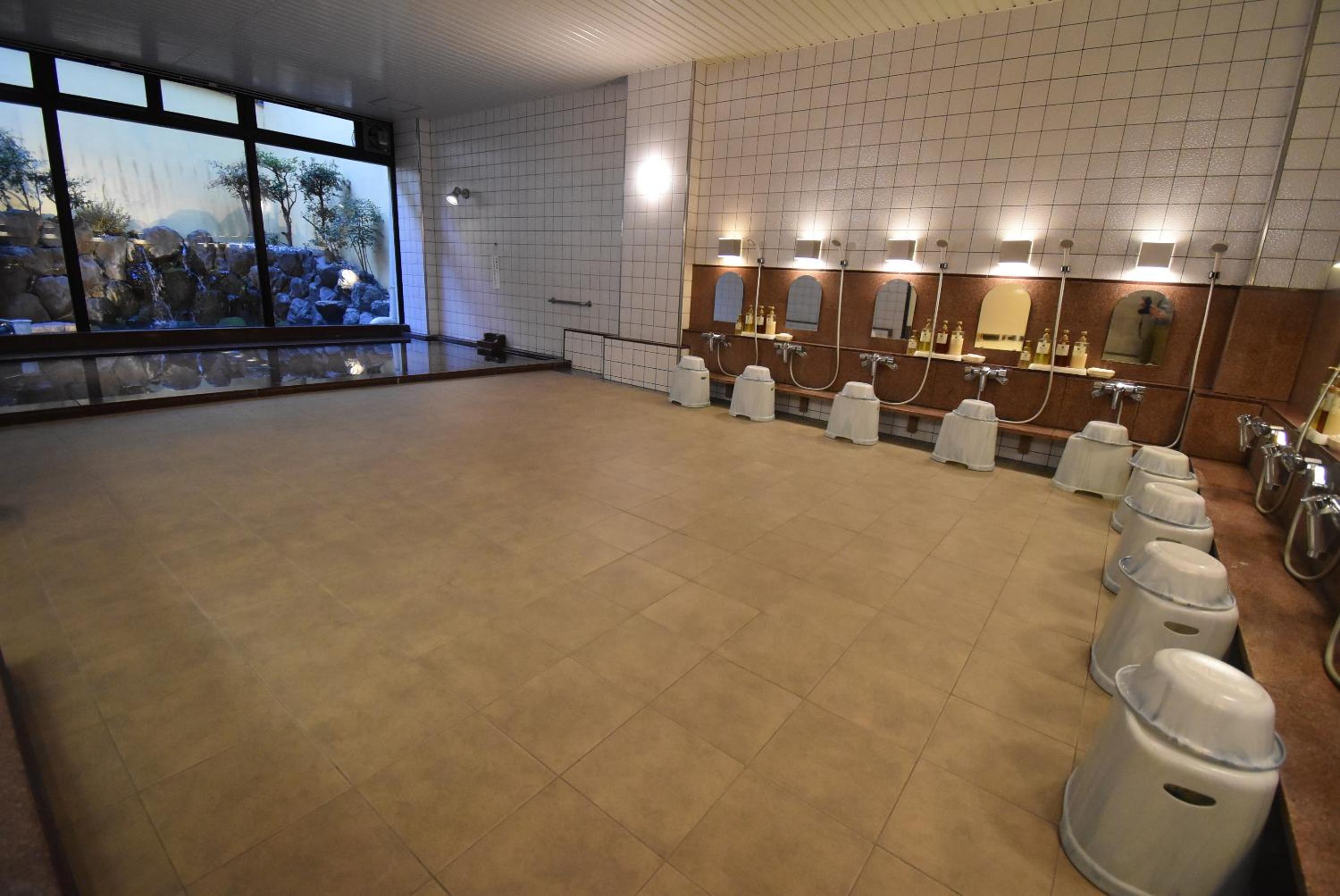 Saga Grace Hotel