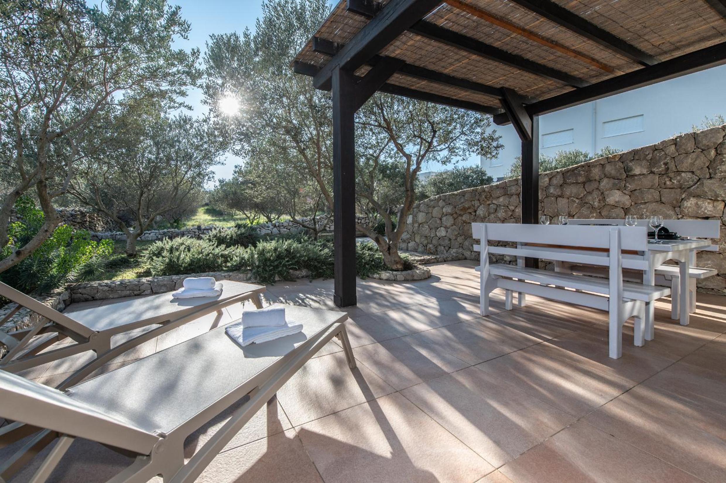 Holiday Home Olive Garden view 2
