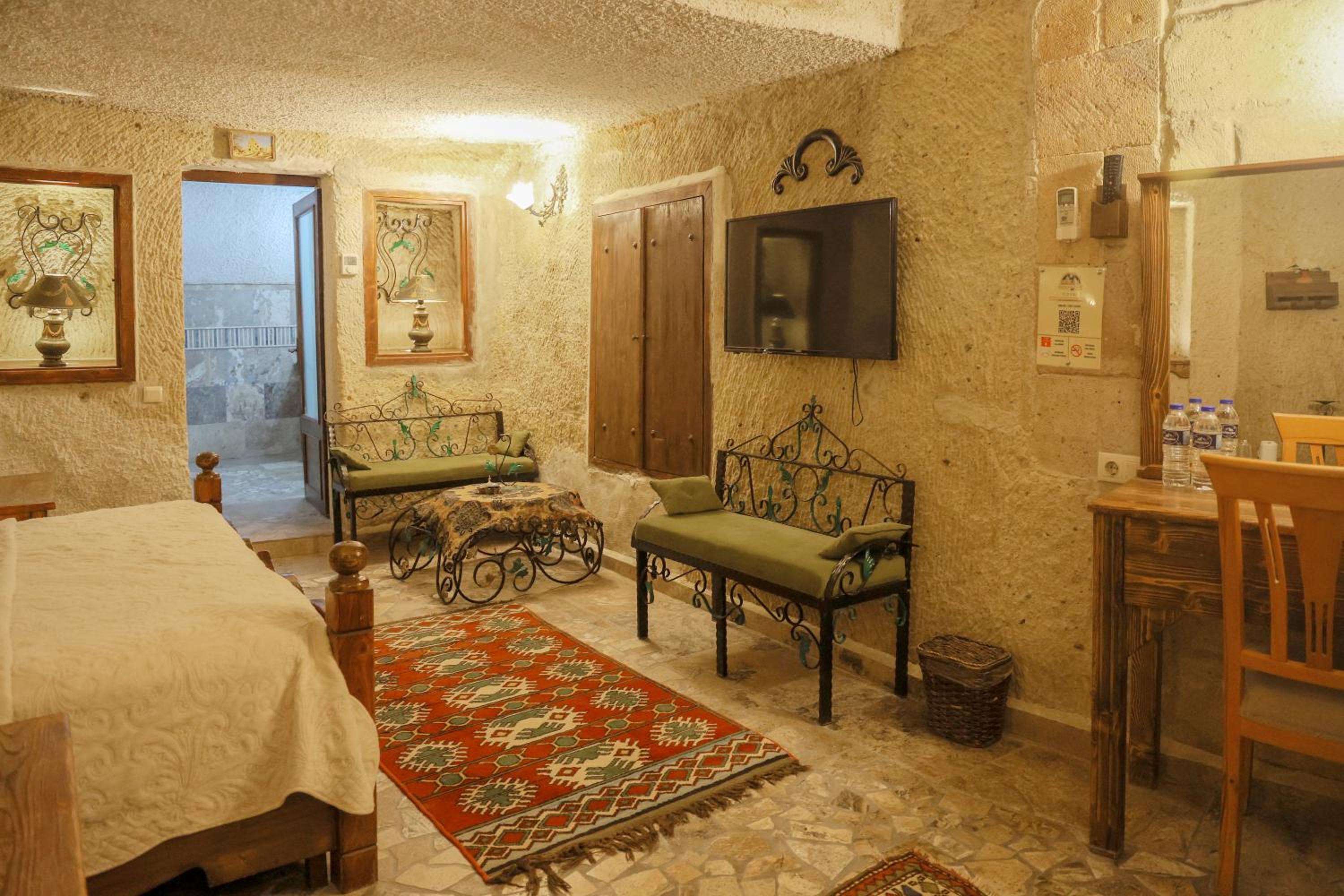 Maccan Cave Hotel - Image 107