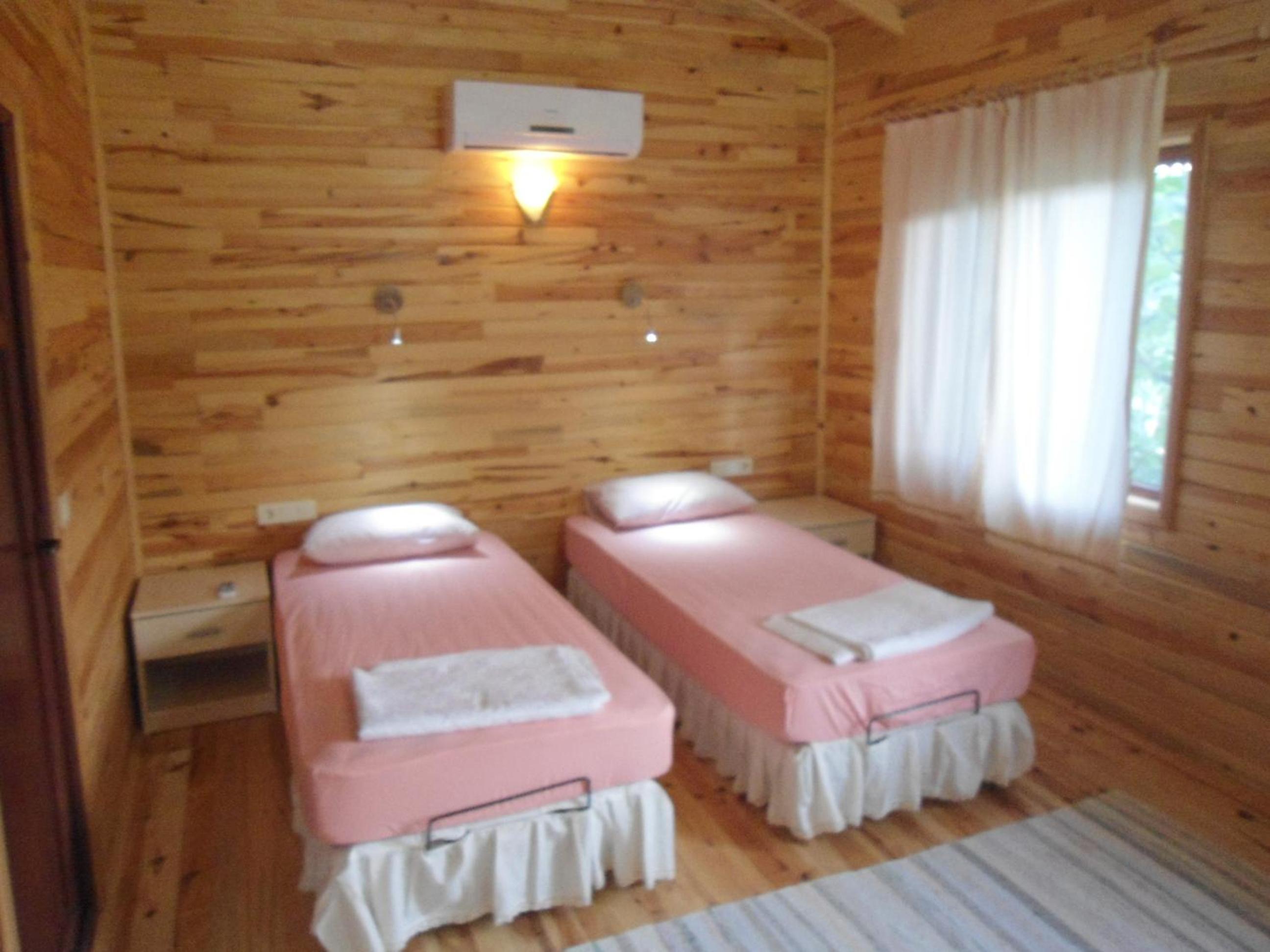 Bungalow Halil