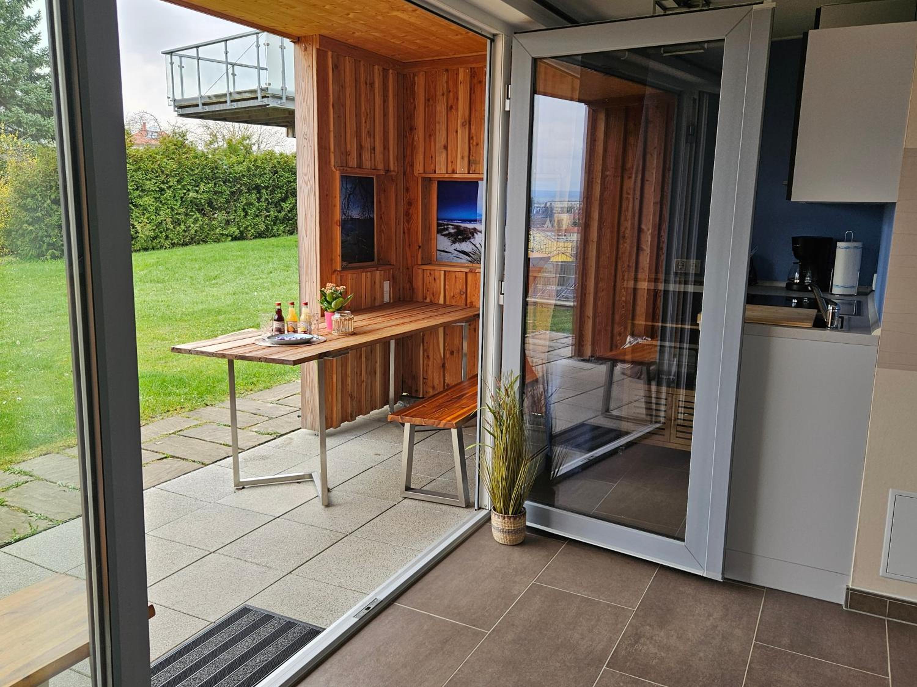 Baumhaus und Tinyhaus