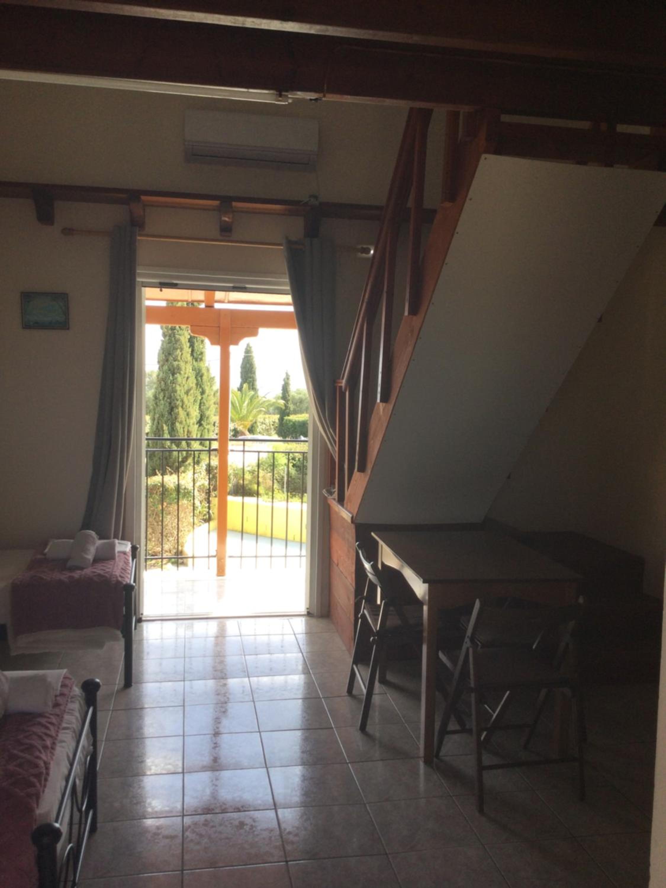 ΣΑΡΑΝΤΗΣ--ΚΩΣΤΑς photo 4