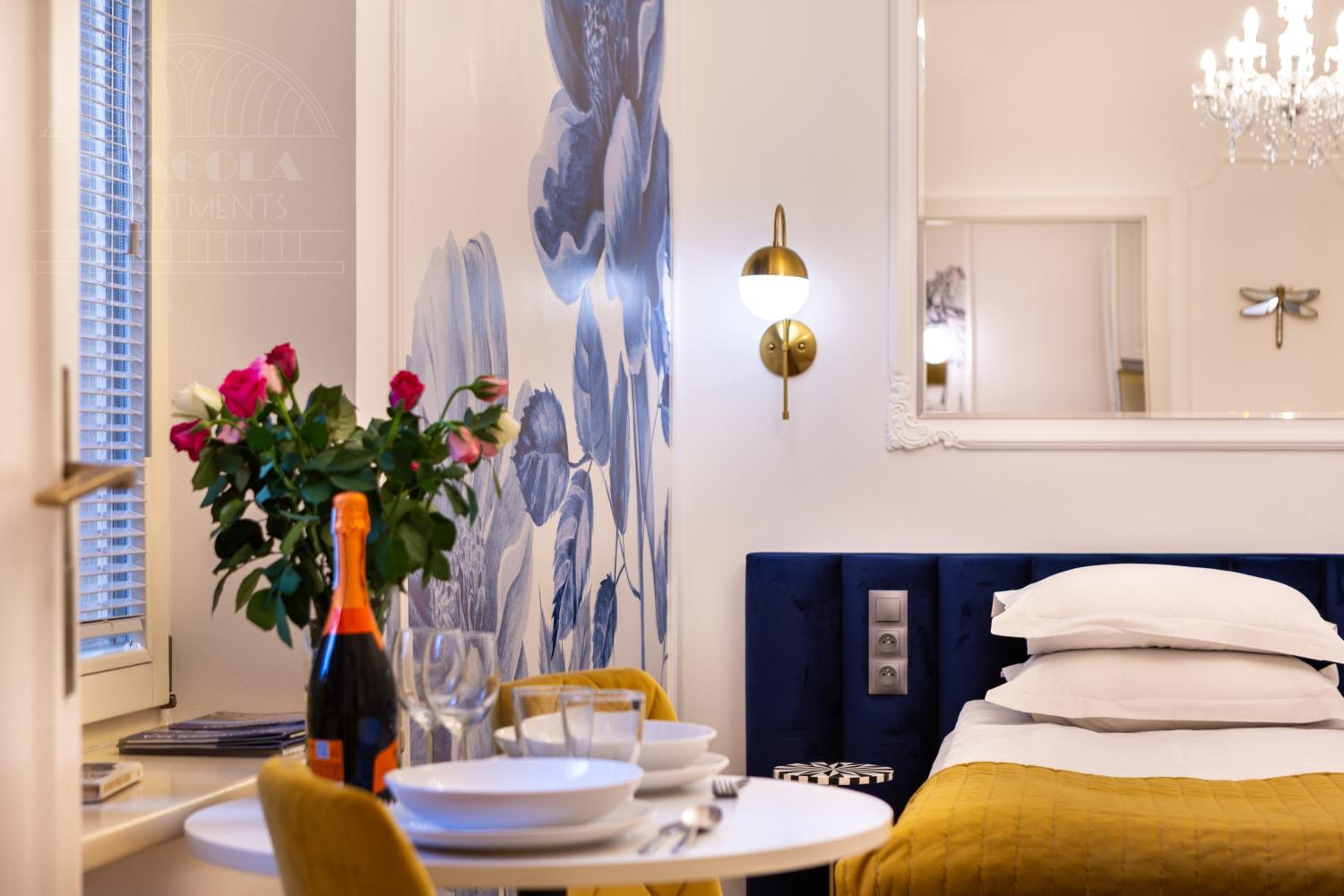 Feniks Fragola Apartments