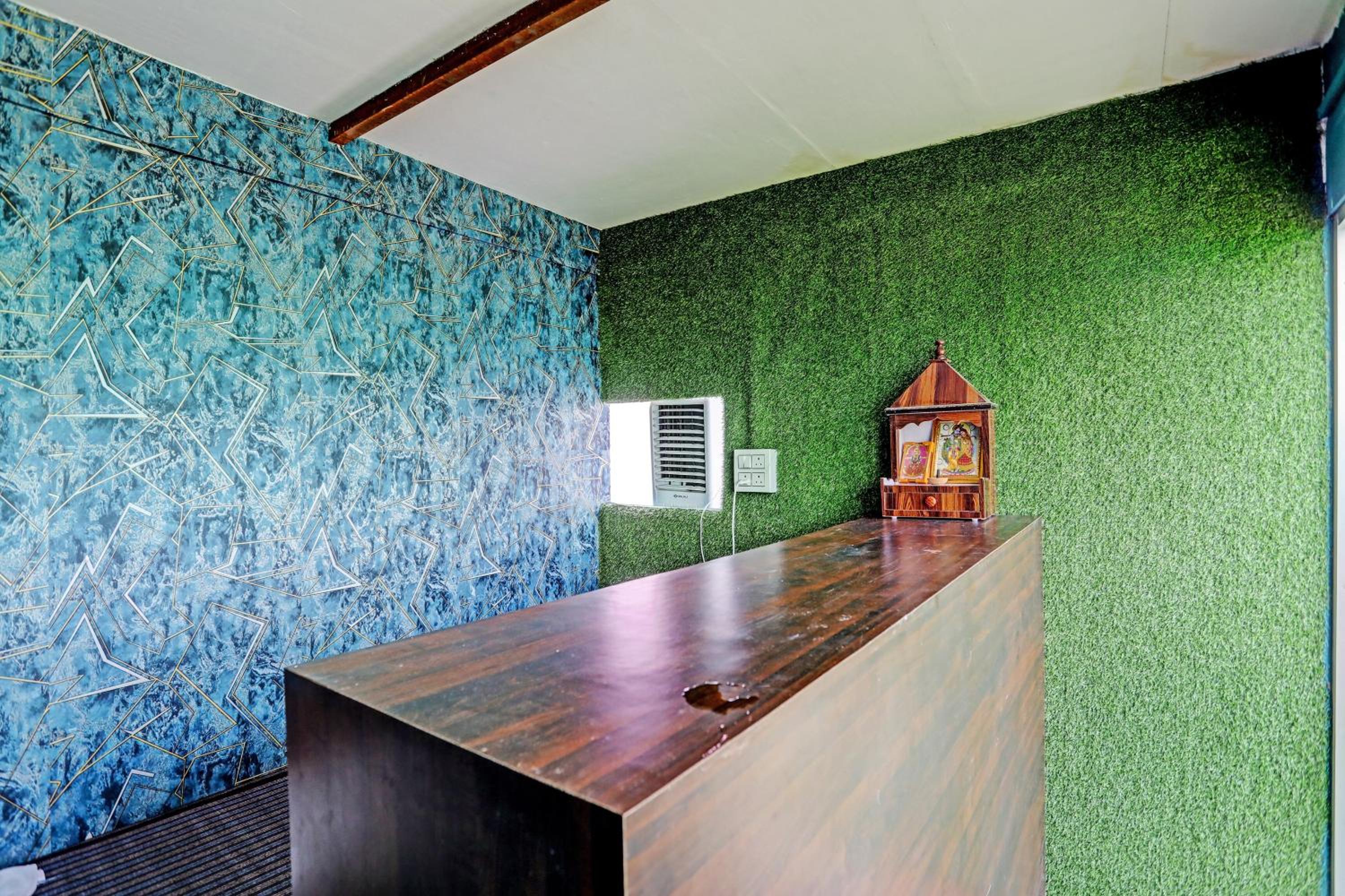 Photo 6