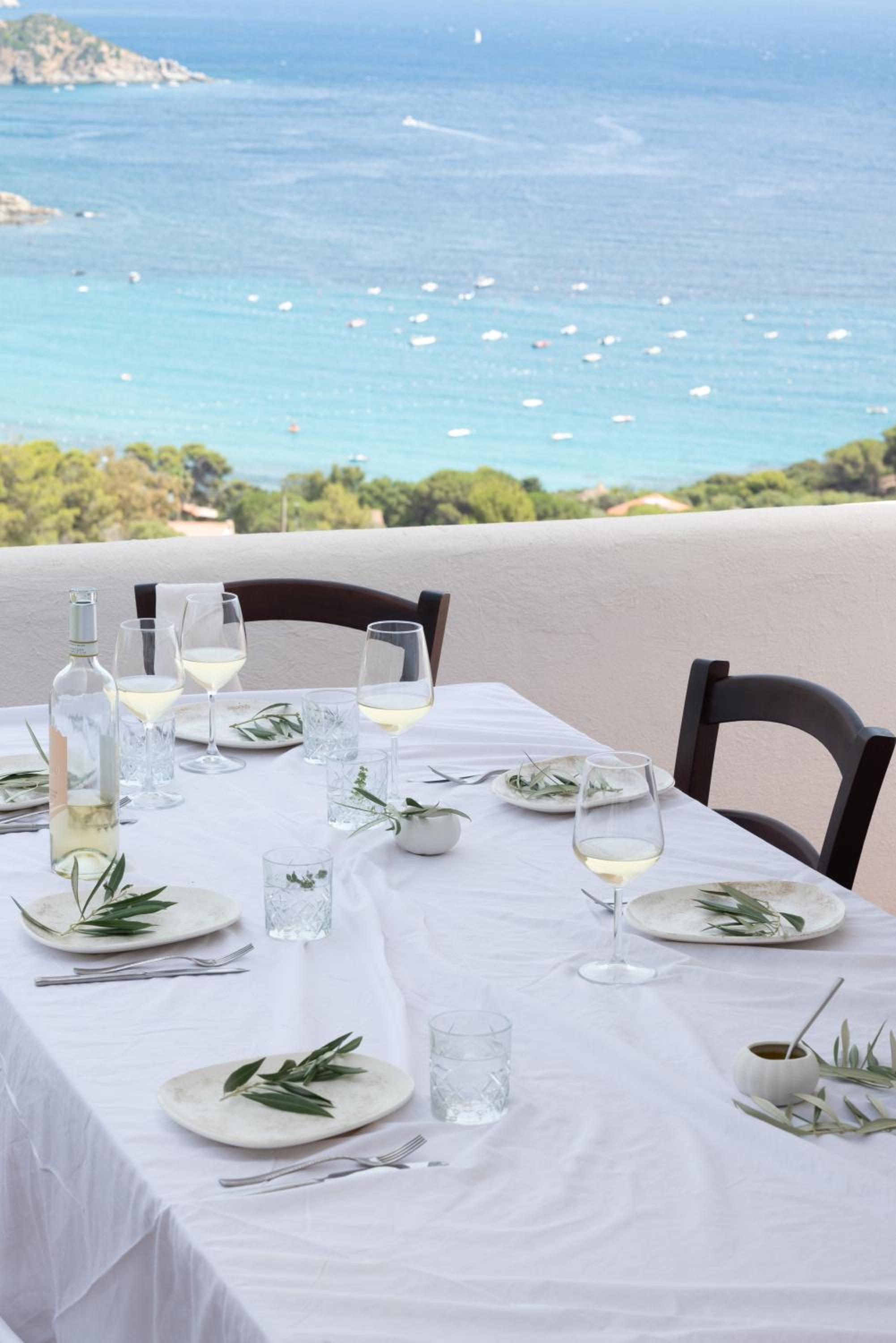 Villa Mizar - Newly Renovated Private and an Amazing View view 4