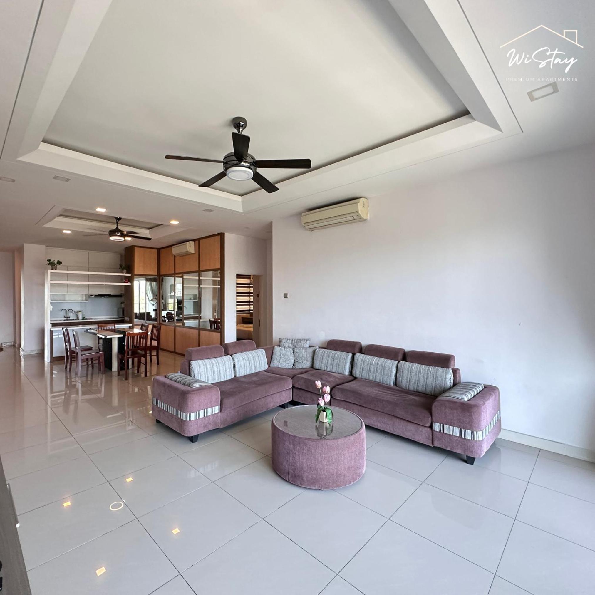 WiStay - NEW COZY 3 BEDROOM APARTMENT AT IMAGO The LOFT B "Seaview and Golf course view" photo 4
