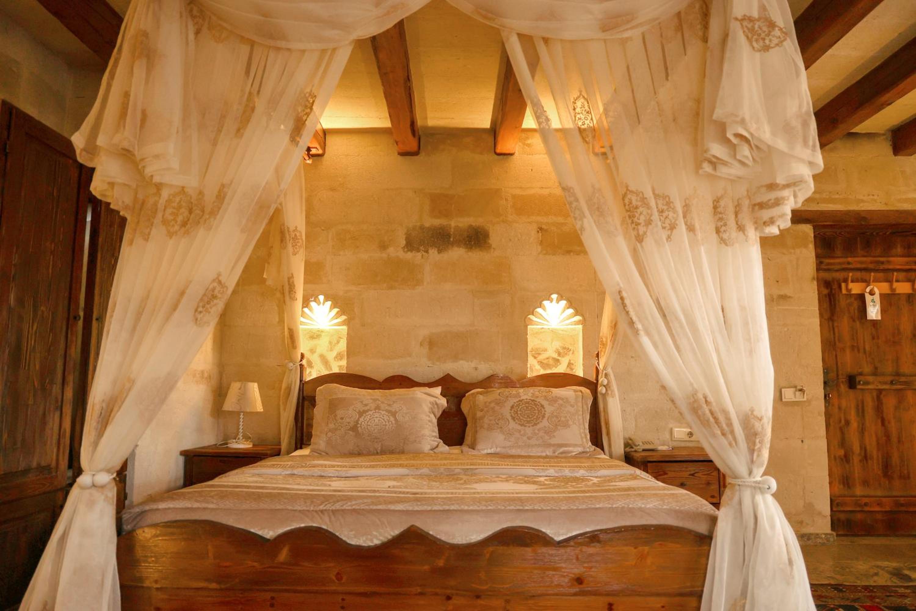 Maccan Cave Hotel - Image 133