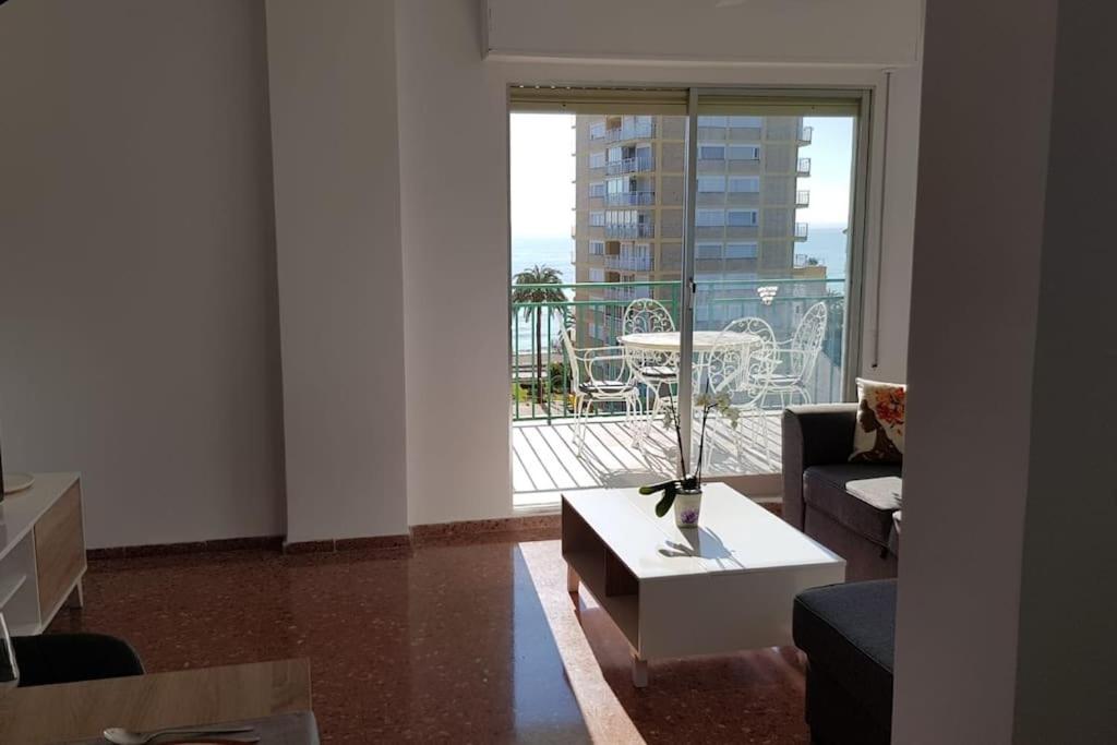 Apartamento con vistas al mar