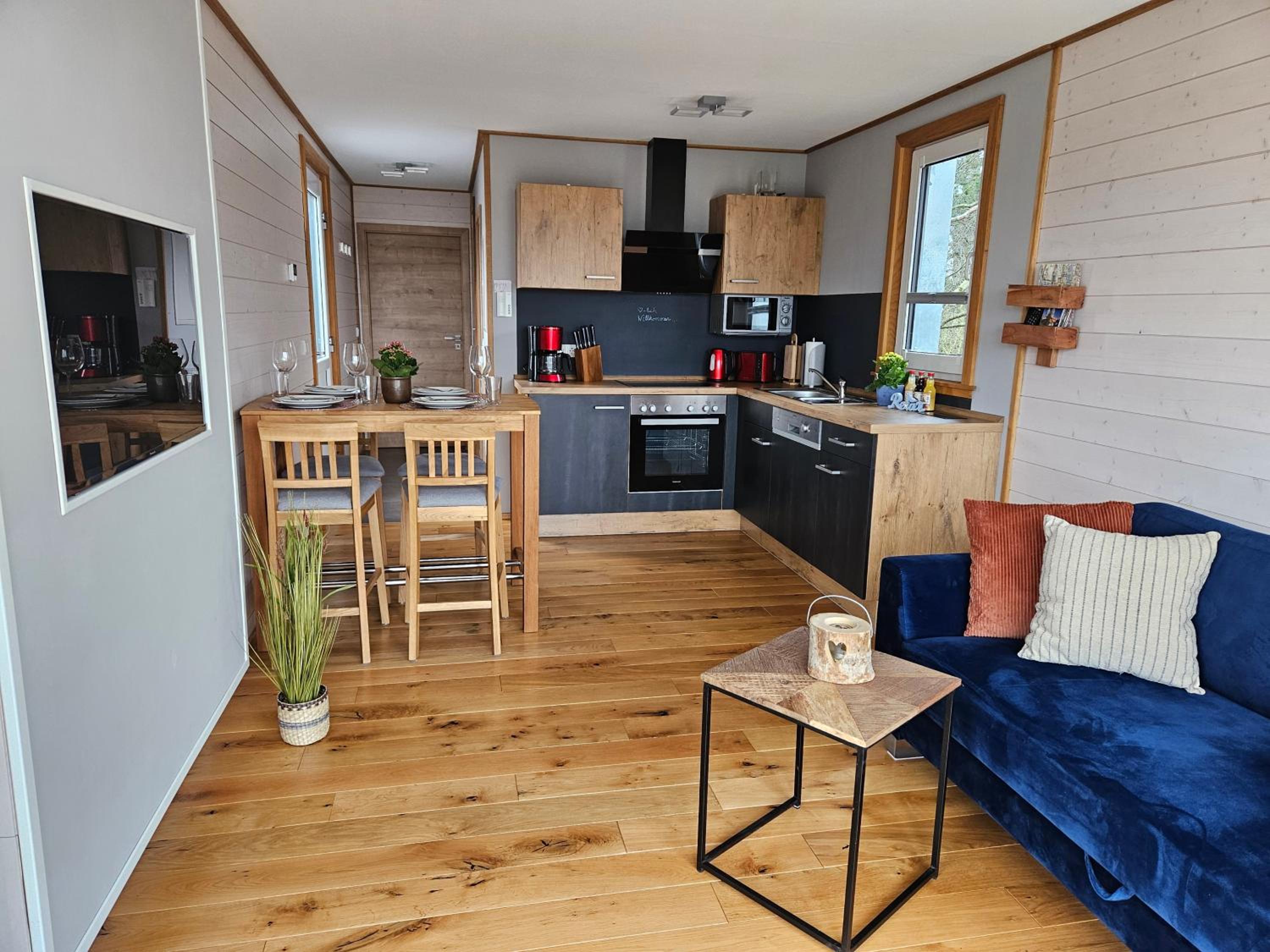 Baumhaus und Tinyhaus