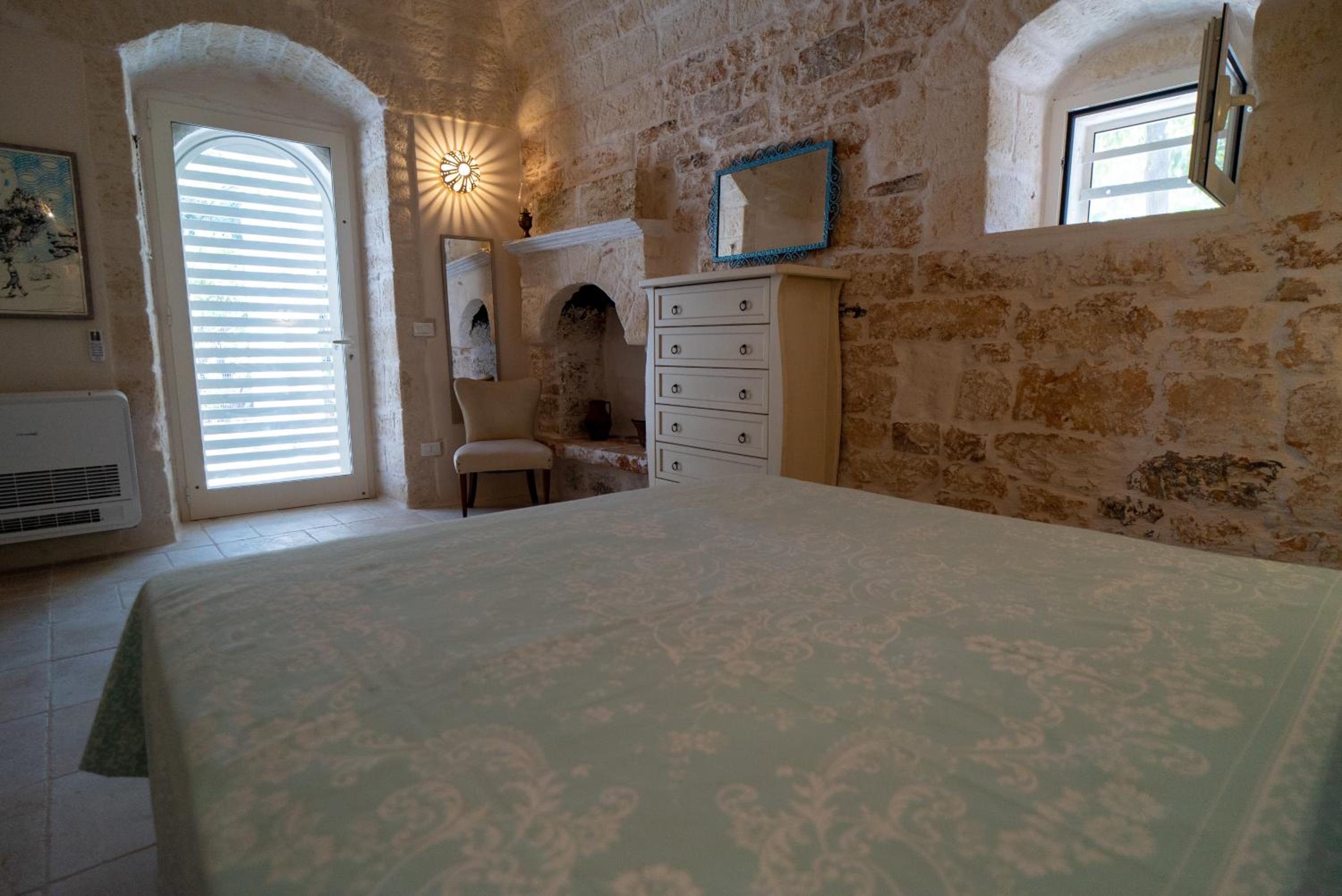 Trullo Starbax