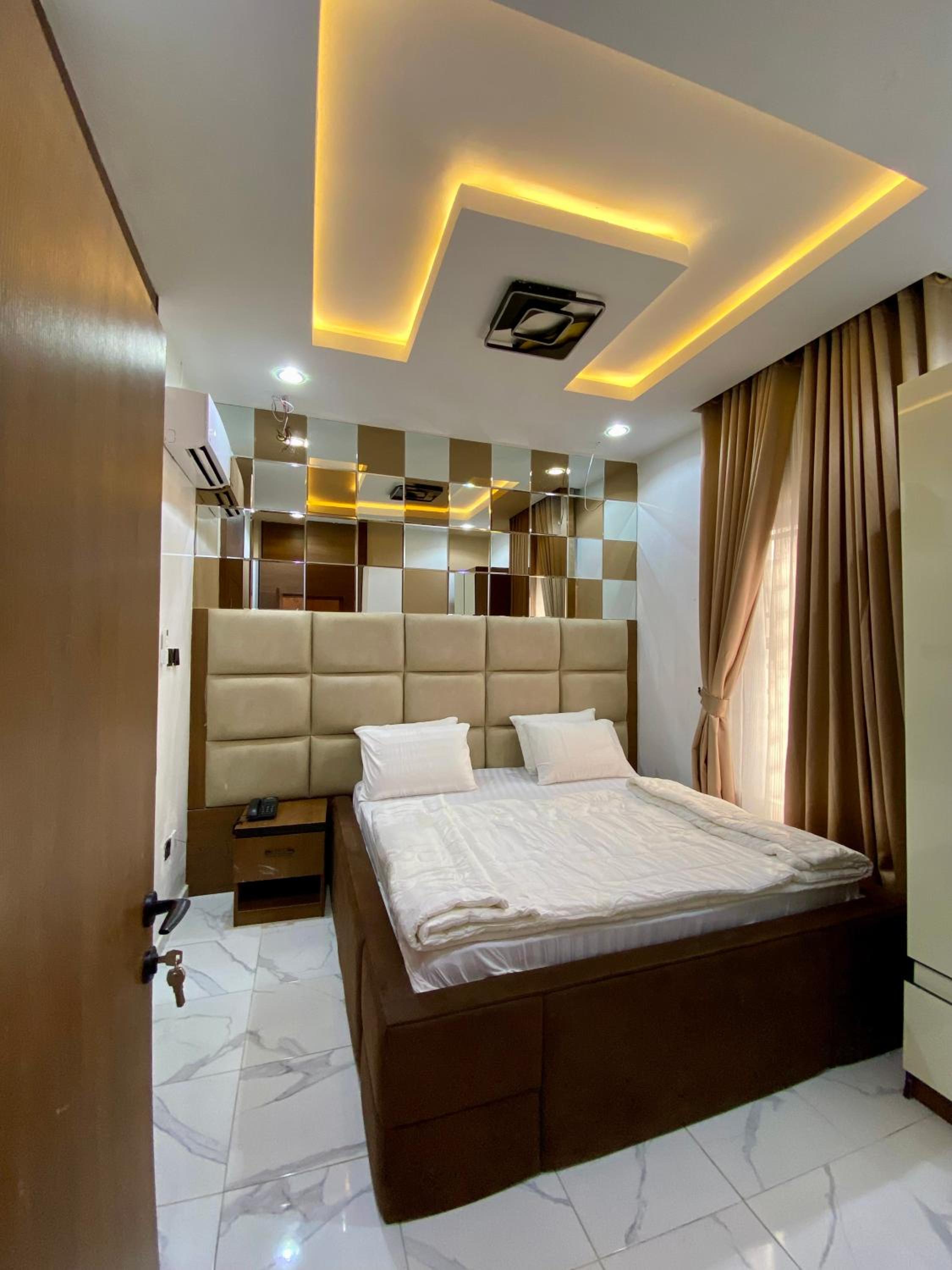 GHOMES APARTMENT