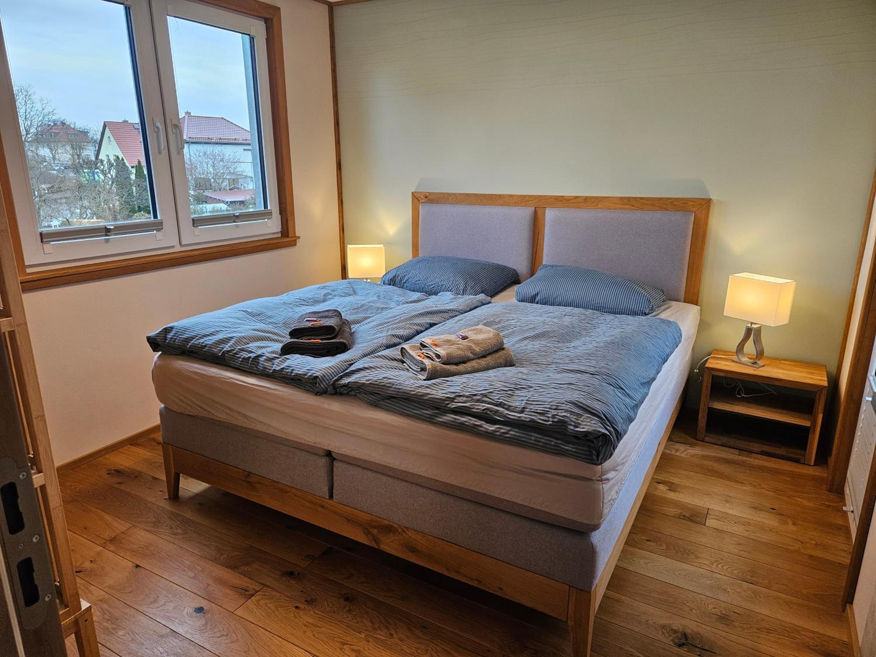 Baumhaus und Tinyhaus