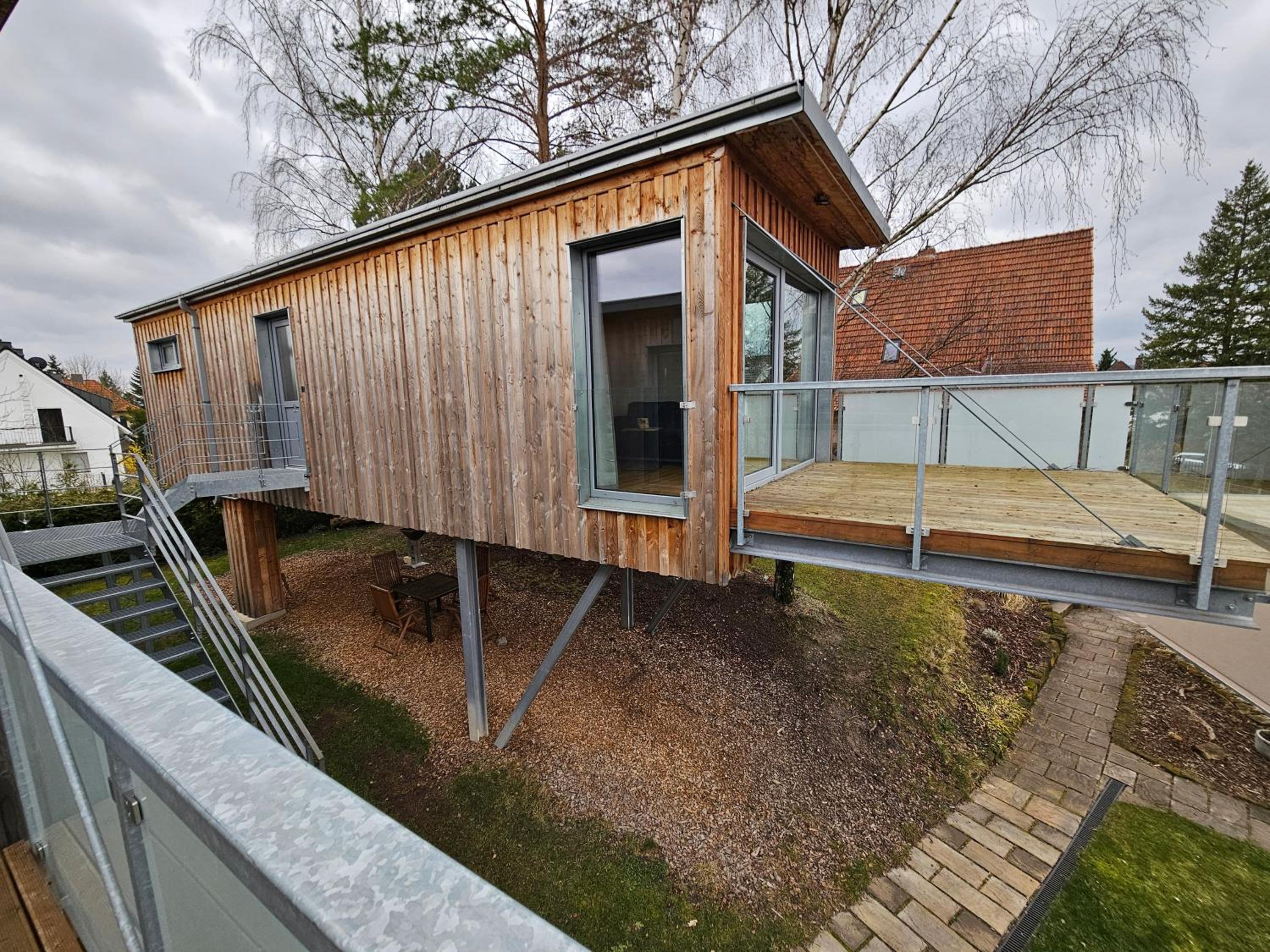 Baumhaus und Tinyhaus