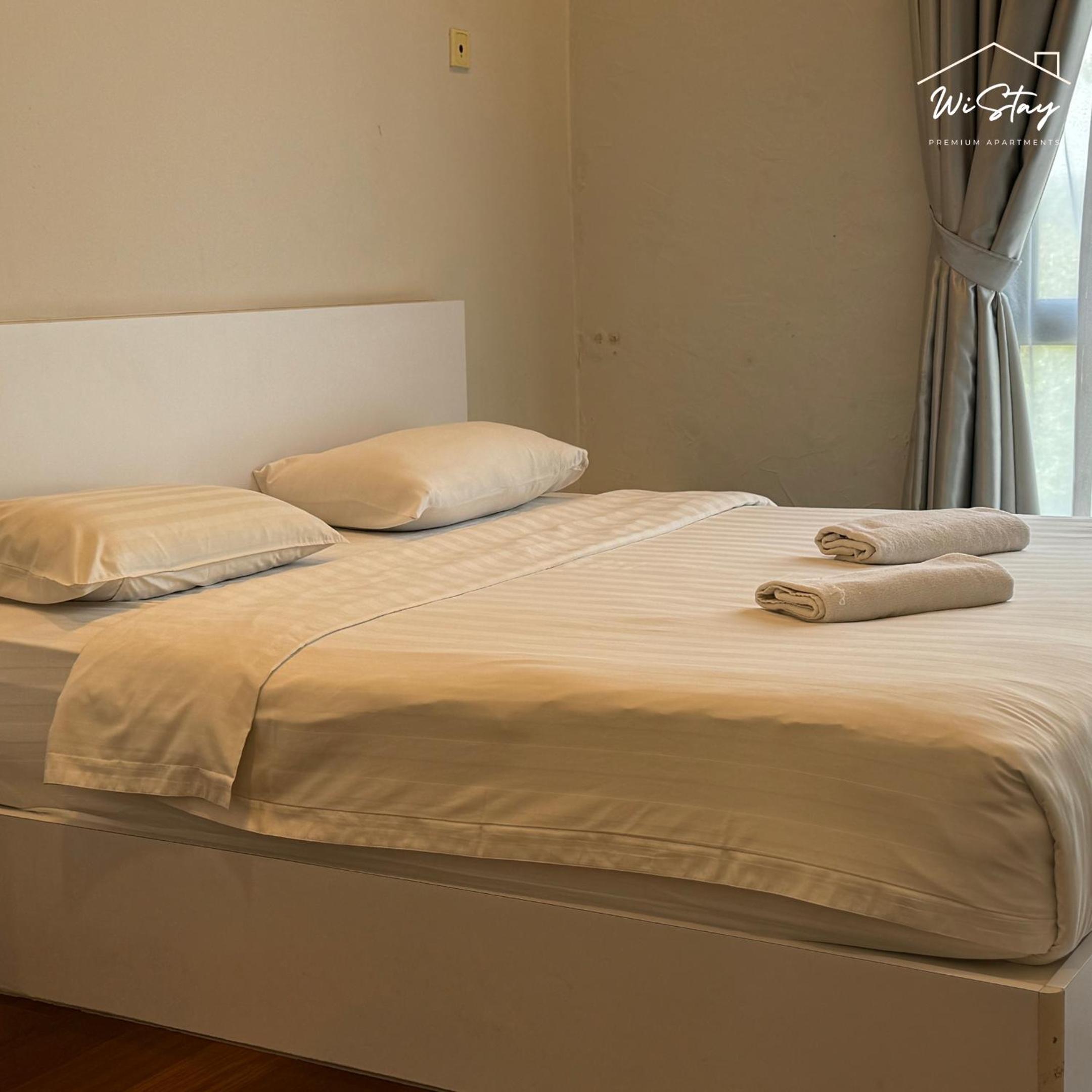 Wistay- NEW HOMEY & COZY 2 BEDROOM APARTMENT AT IMAGO The Loft E "Garden View and Pool View" photo 2