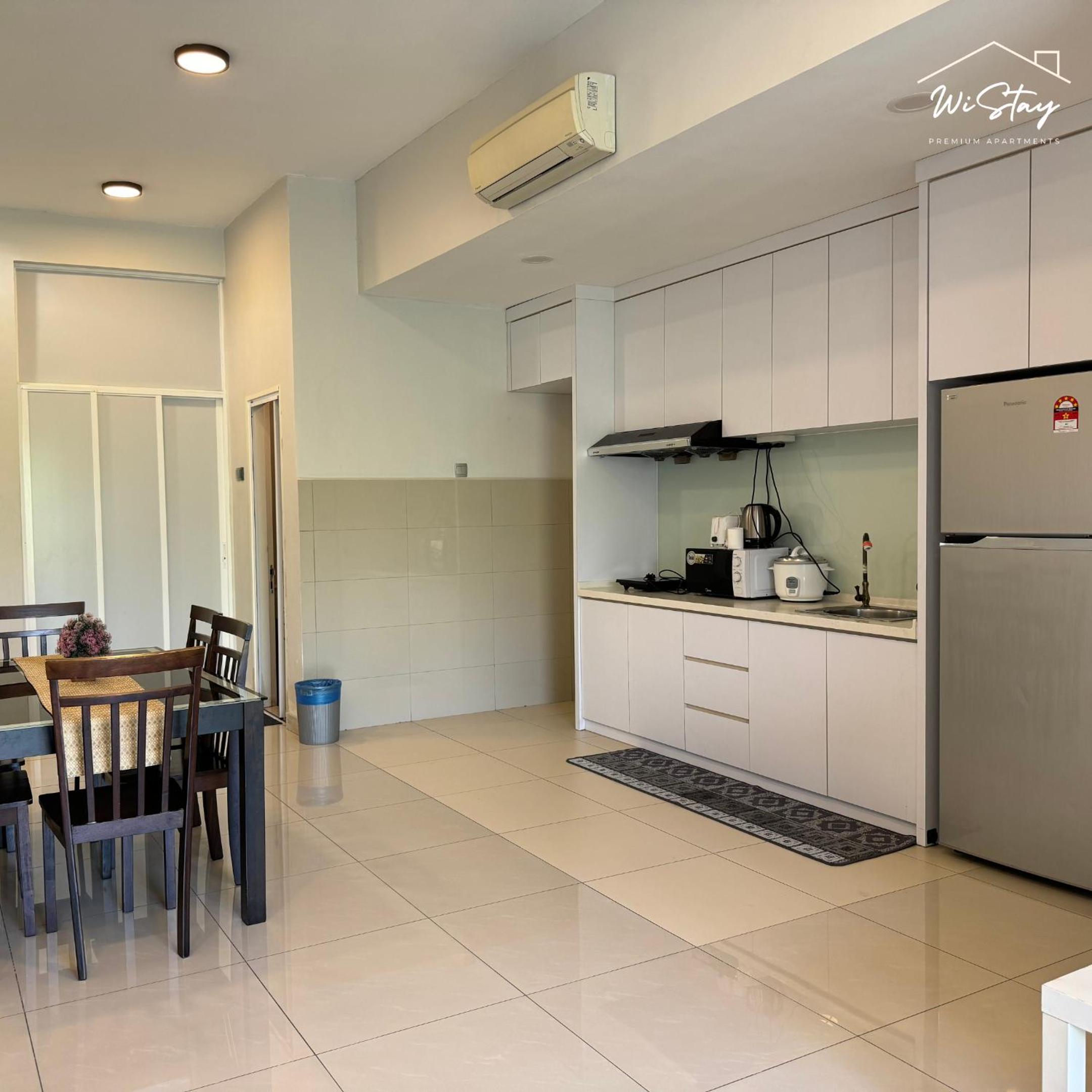 Wistay- NEW HOMEY & COZY 2 BEDROOM APARTMENT AT IMAGO The Loft E "Garden View and Pool View" photo 7