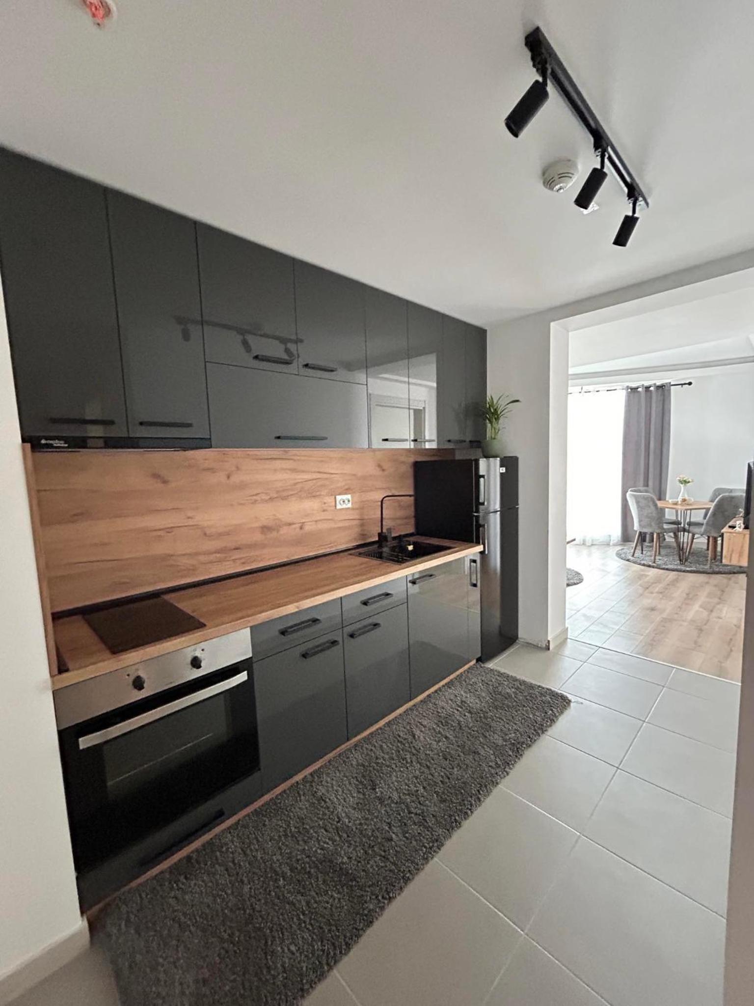 Cevahir Sky City Apartment Jana view 3