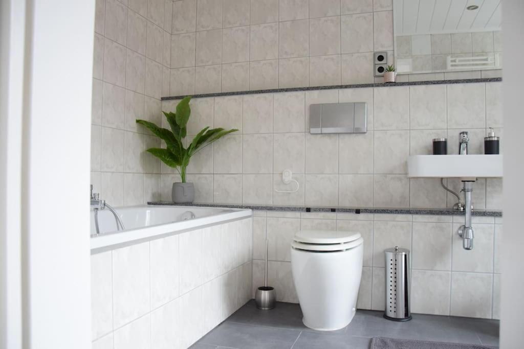 Maisonette Wohnung mit Dachterrasse - keine Vermietung an Monteure No1