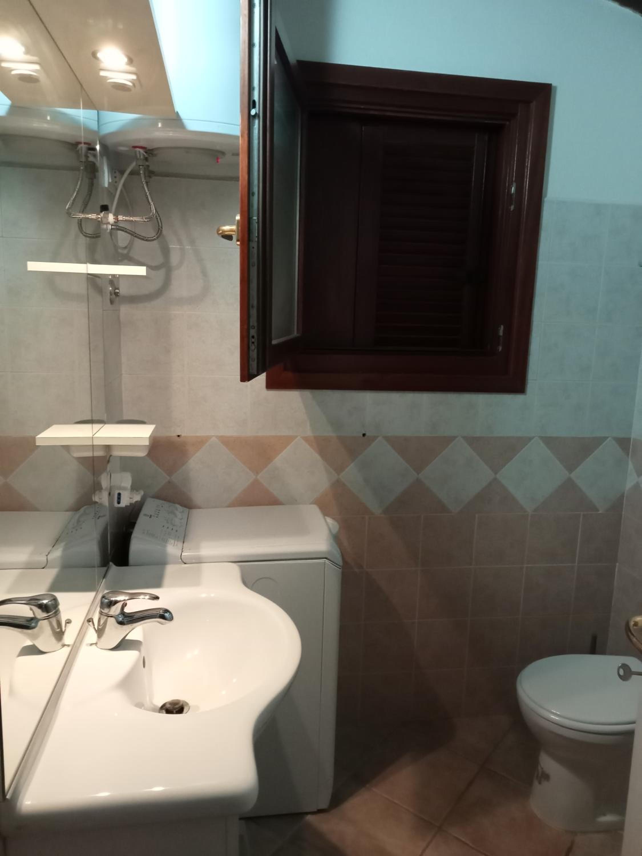 Trilocale climatizzato Tanaunella